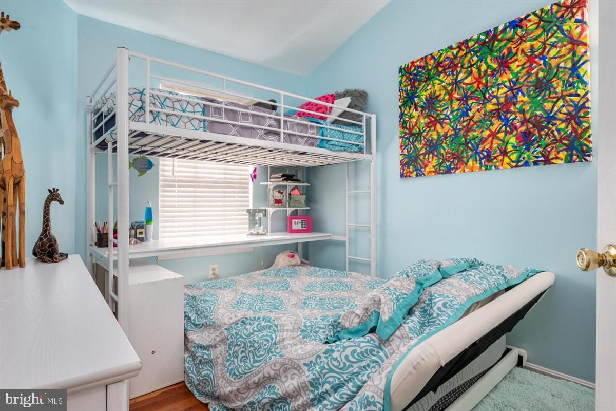 PINEY ORCHARD - Residential