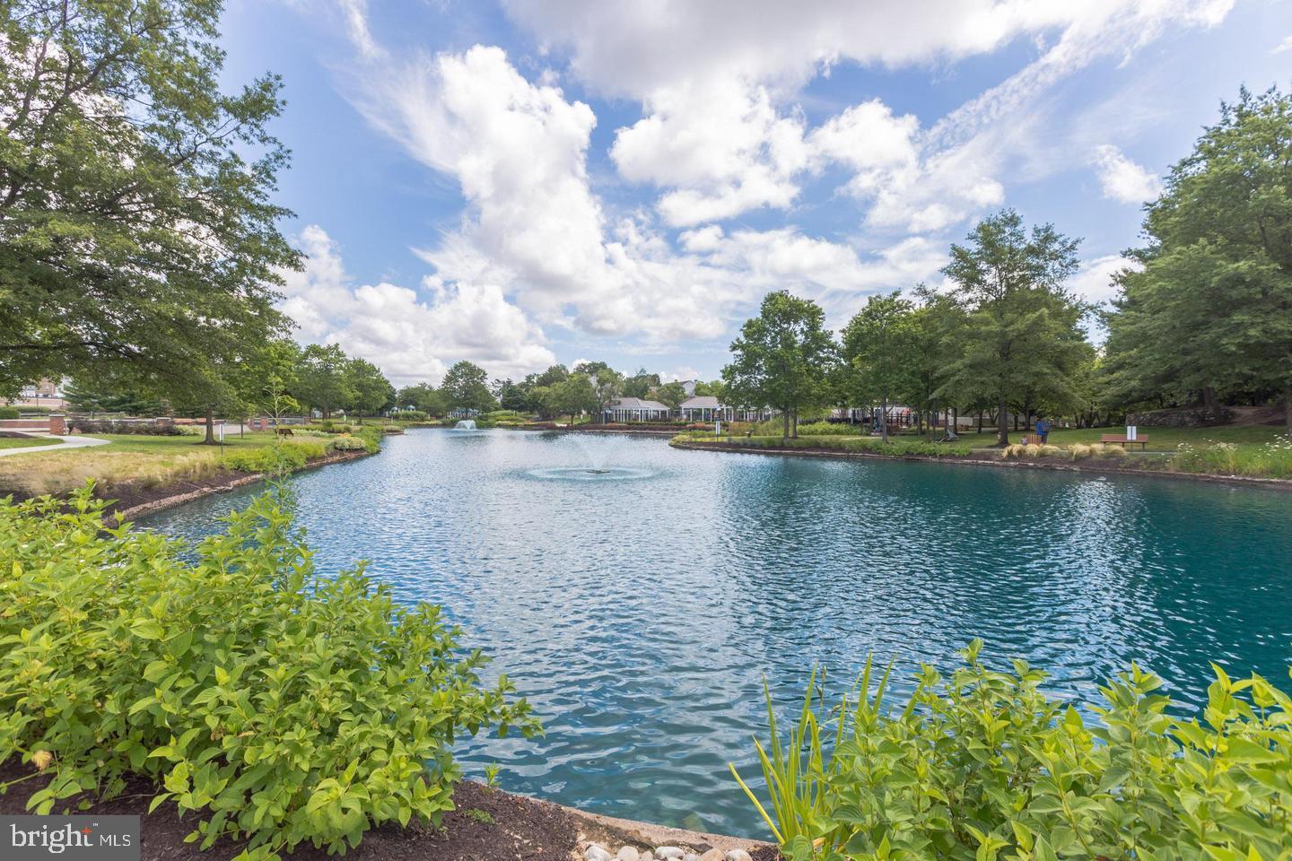 PINEY ORCHARD - Residential