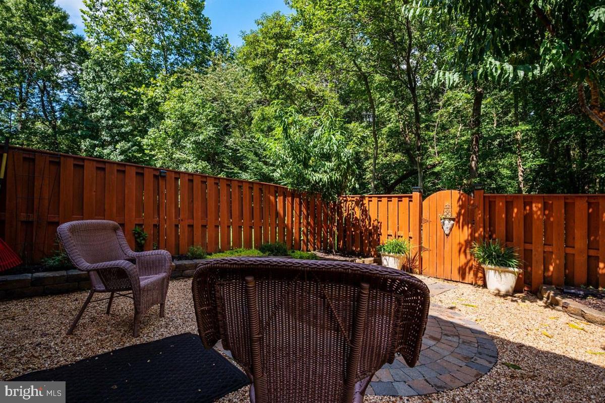 PINEY ORCHARD - Residential