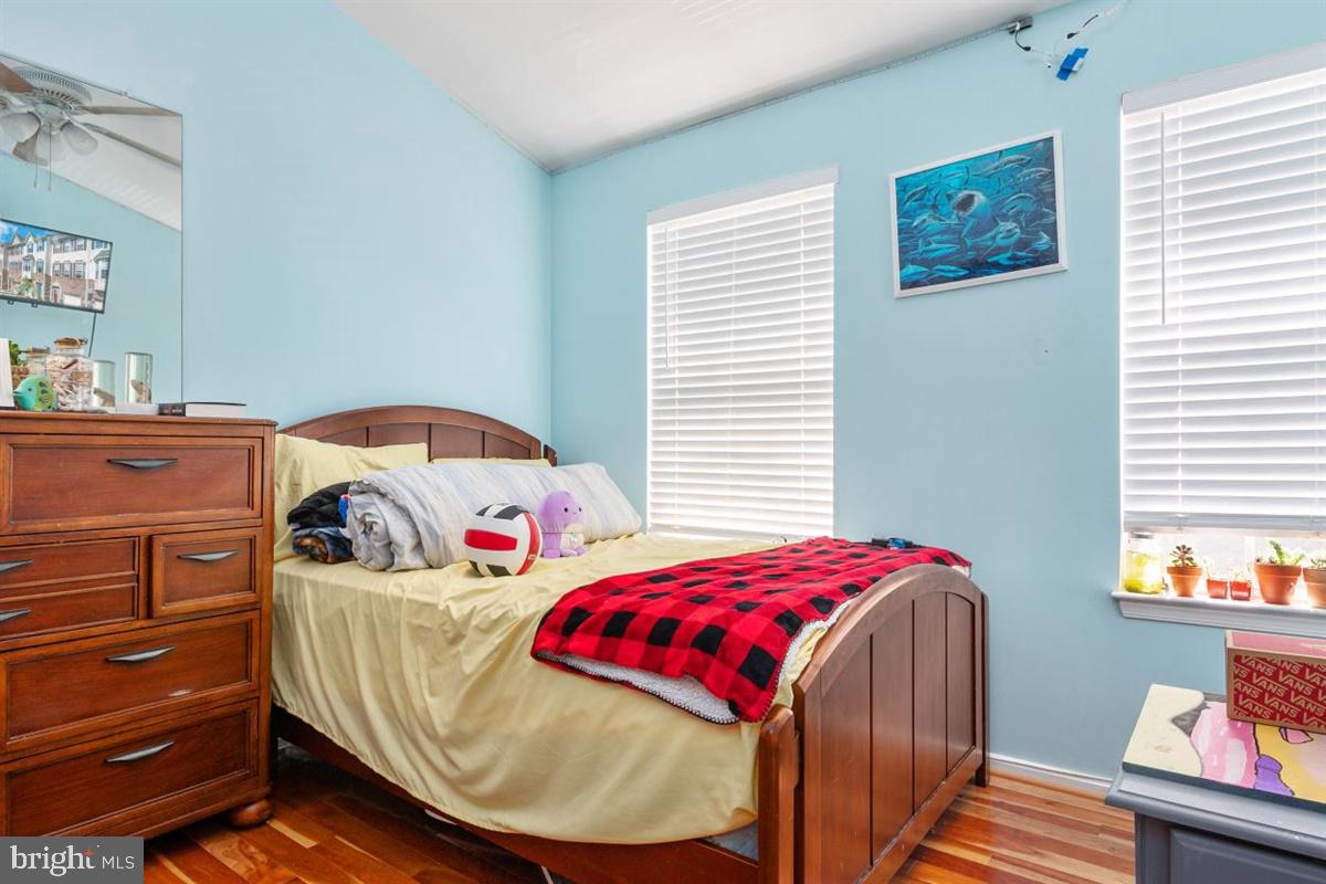 PINEY ORCHARD - Residential