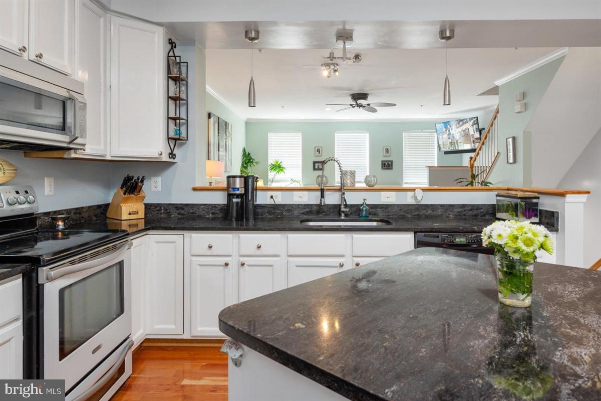 PINEY ORCHARD - Residential