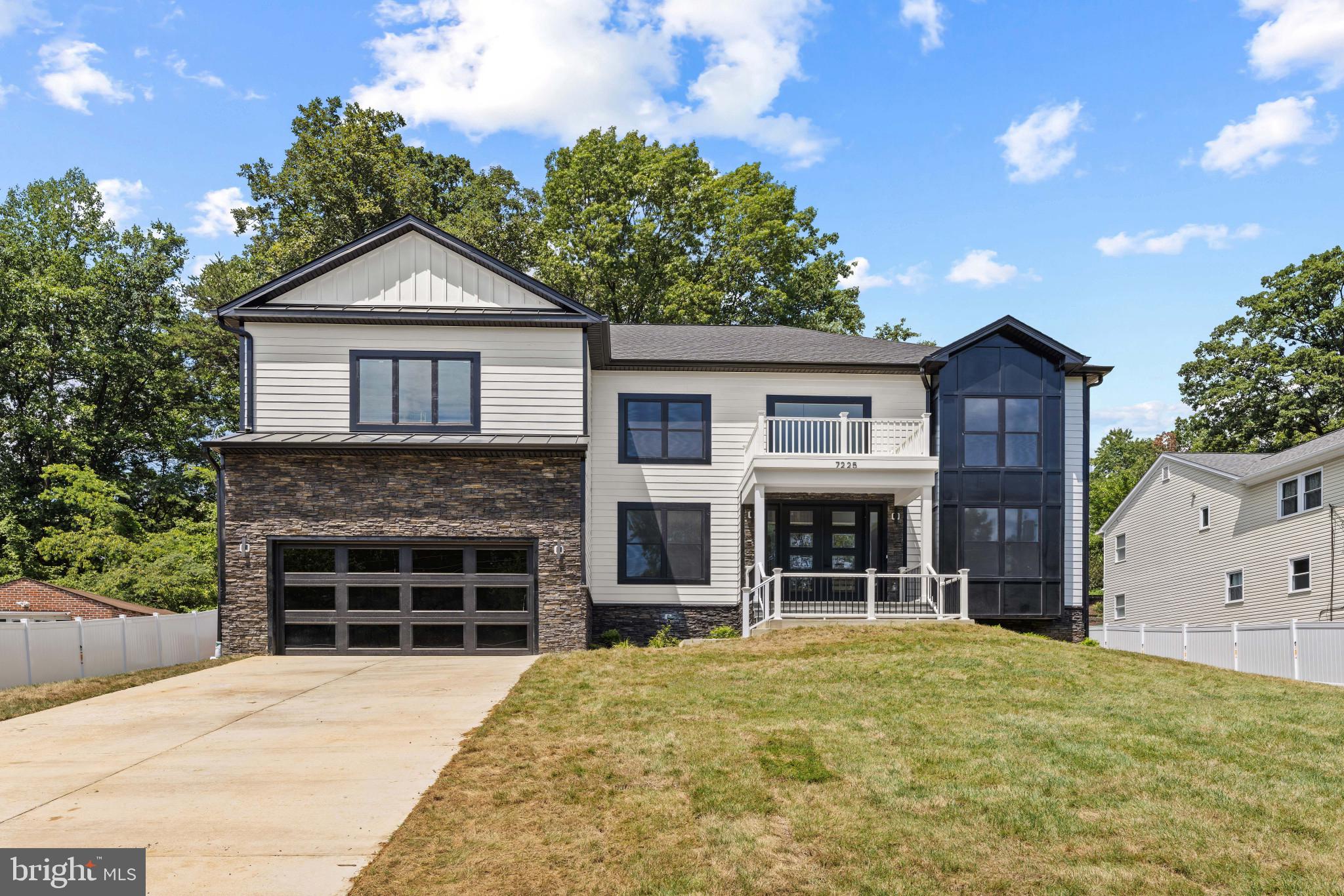 7225 BARRY ROAD