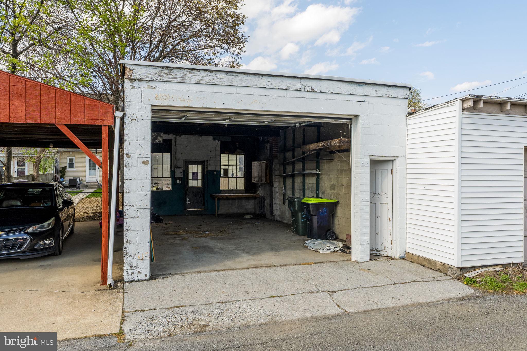 LEBANON CITY - Residential