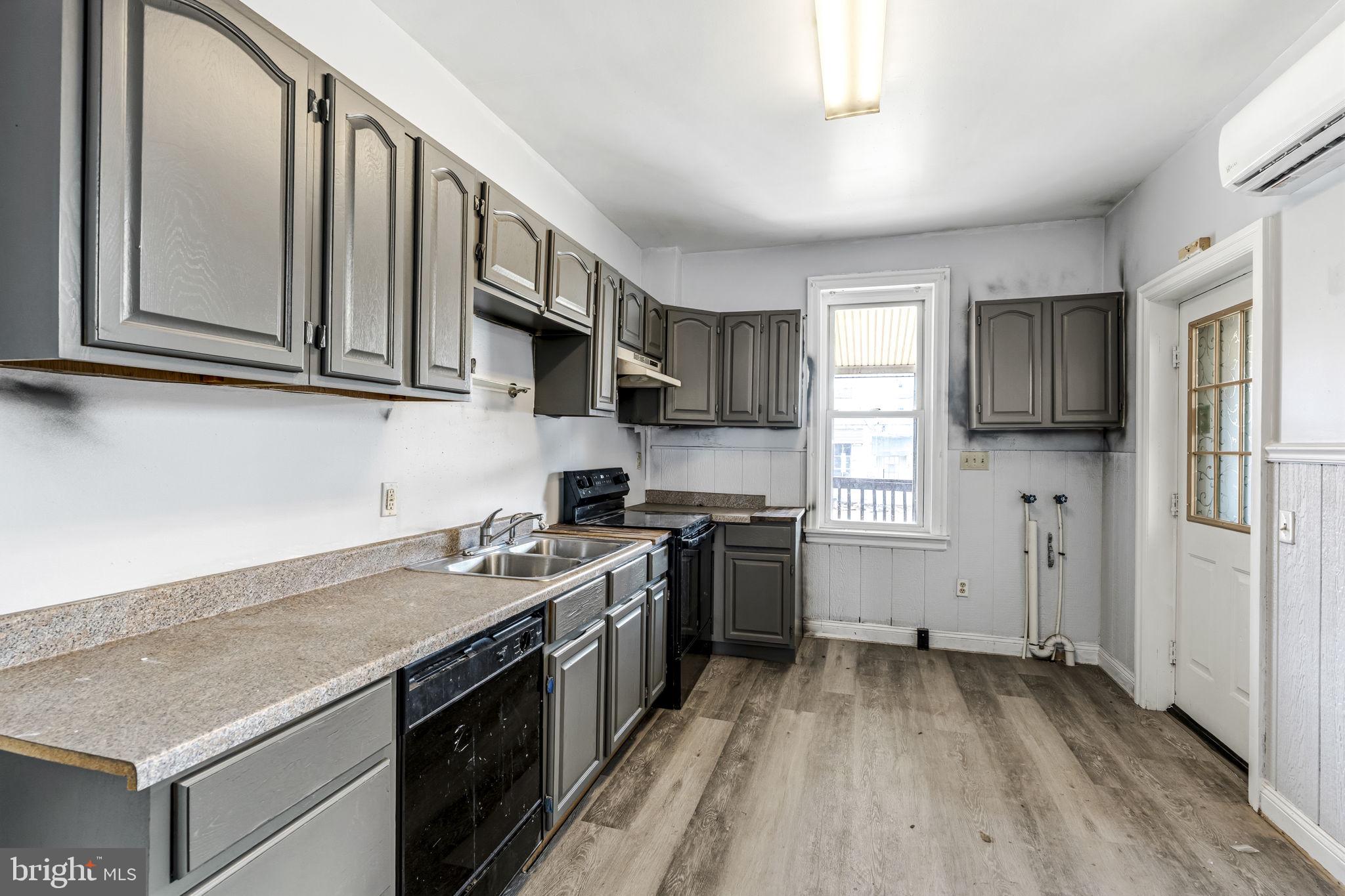 LEBANON CITY - Residential