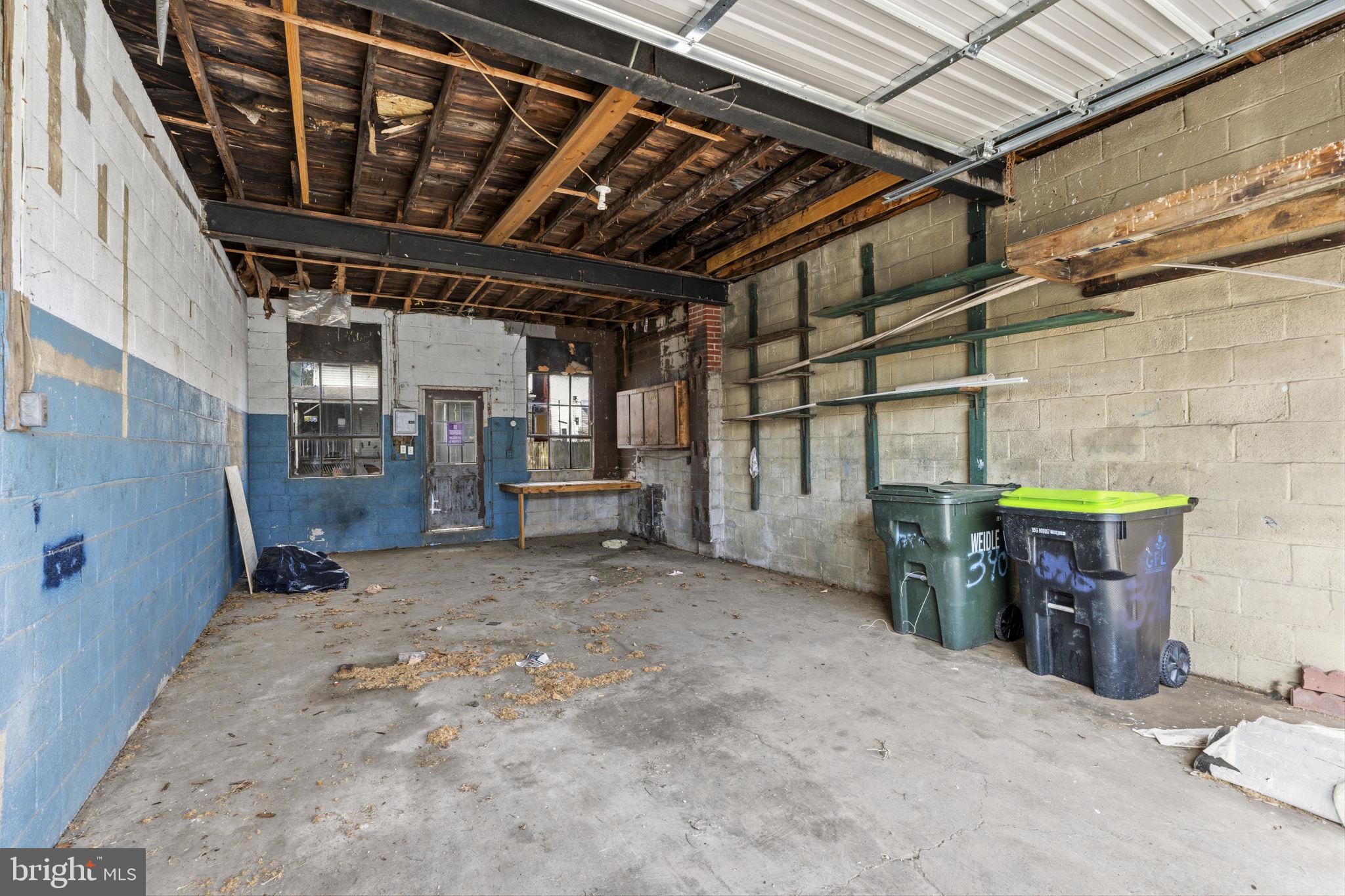 LEBANON CITY - Residential