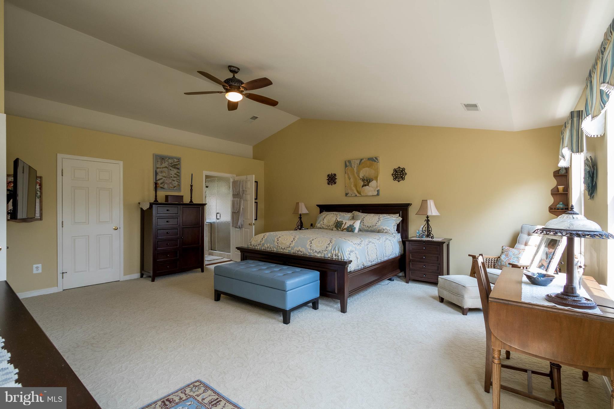 TELEGRAPH SPRING - Residential