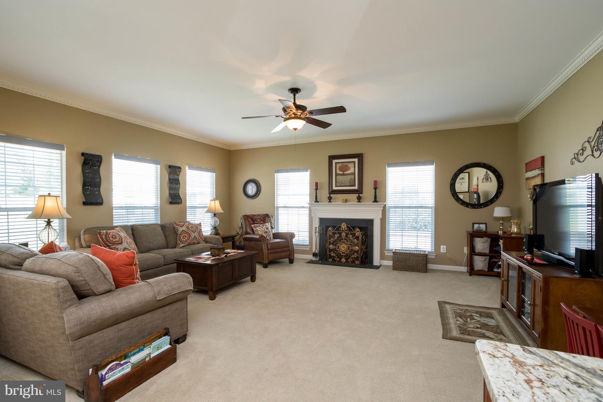 TELEGRAPH SPRING - Residential