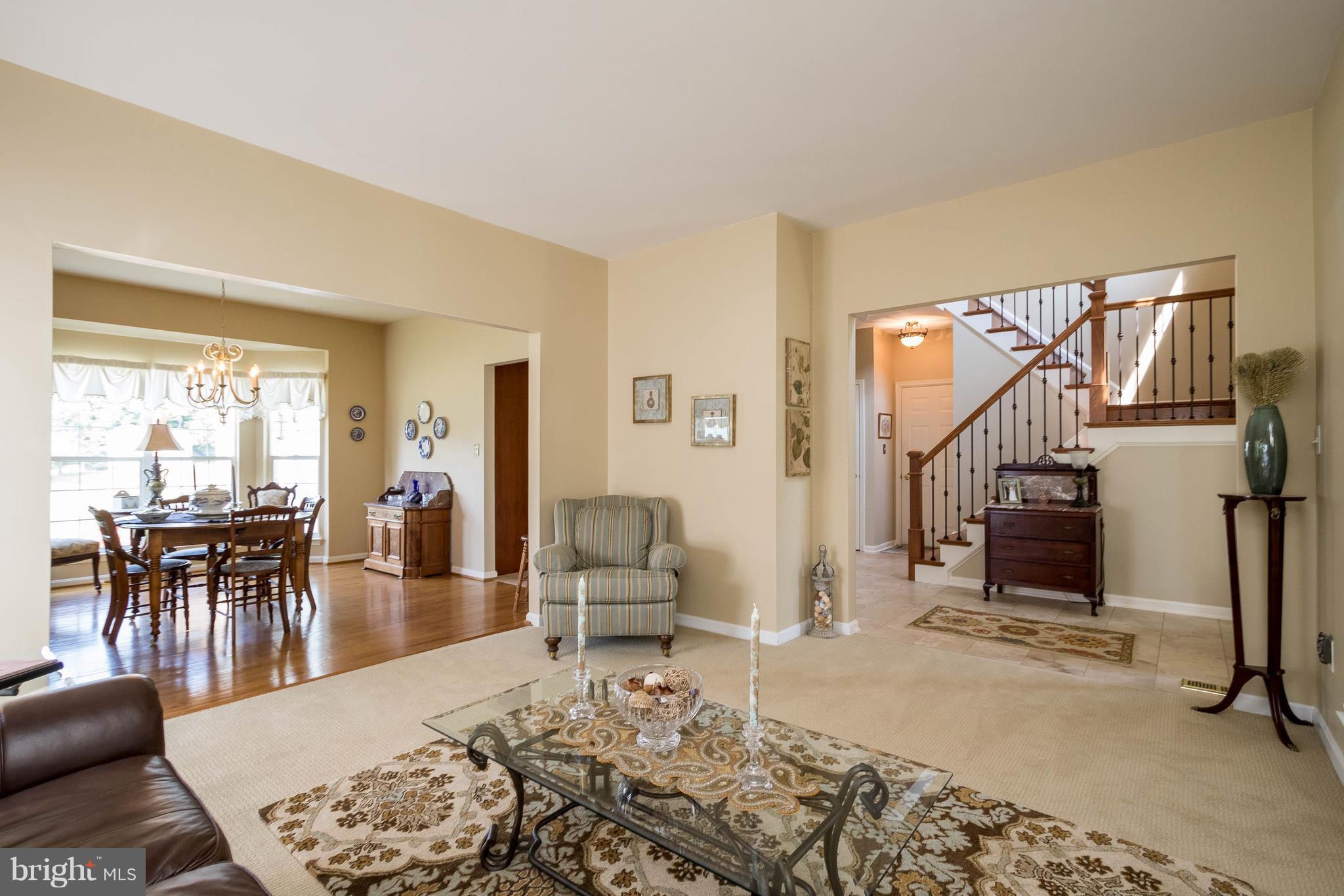 TELEGRAPH SPRING - Residential