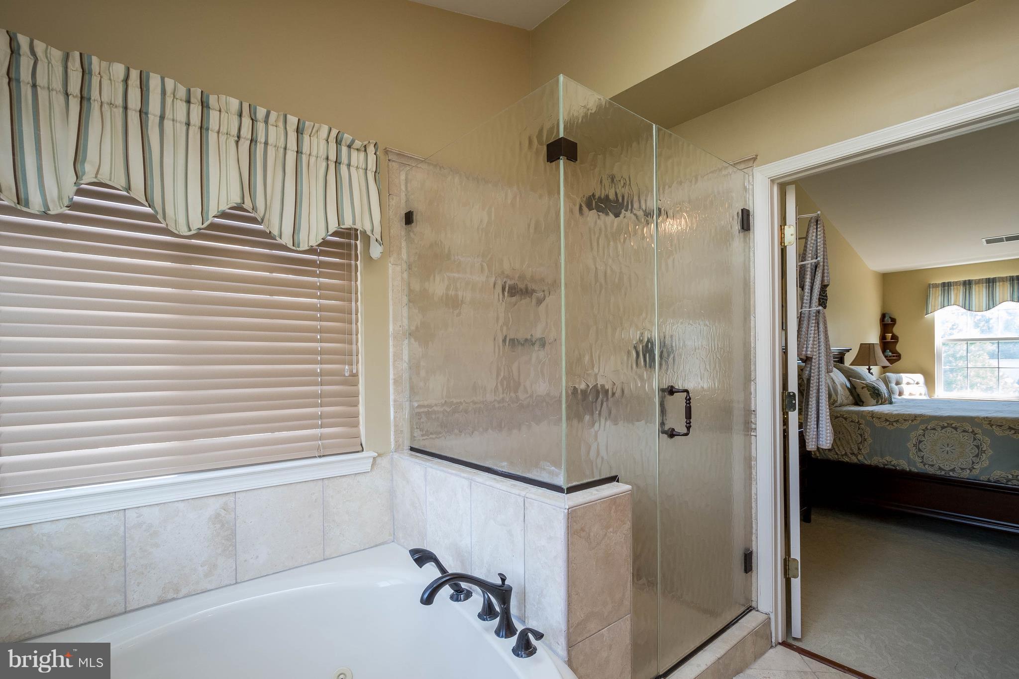 TELEGRAPH SPRING - Residential