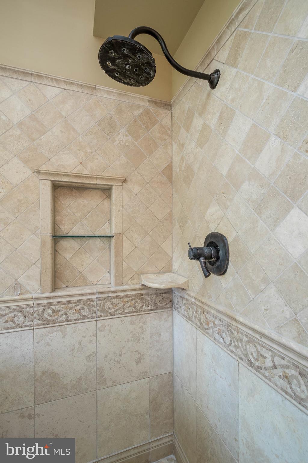 TELEGRAPH SPRING - Residential