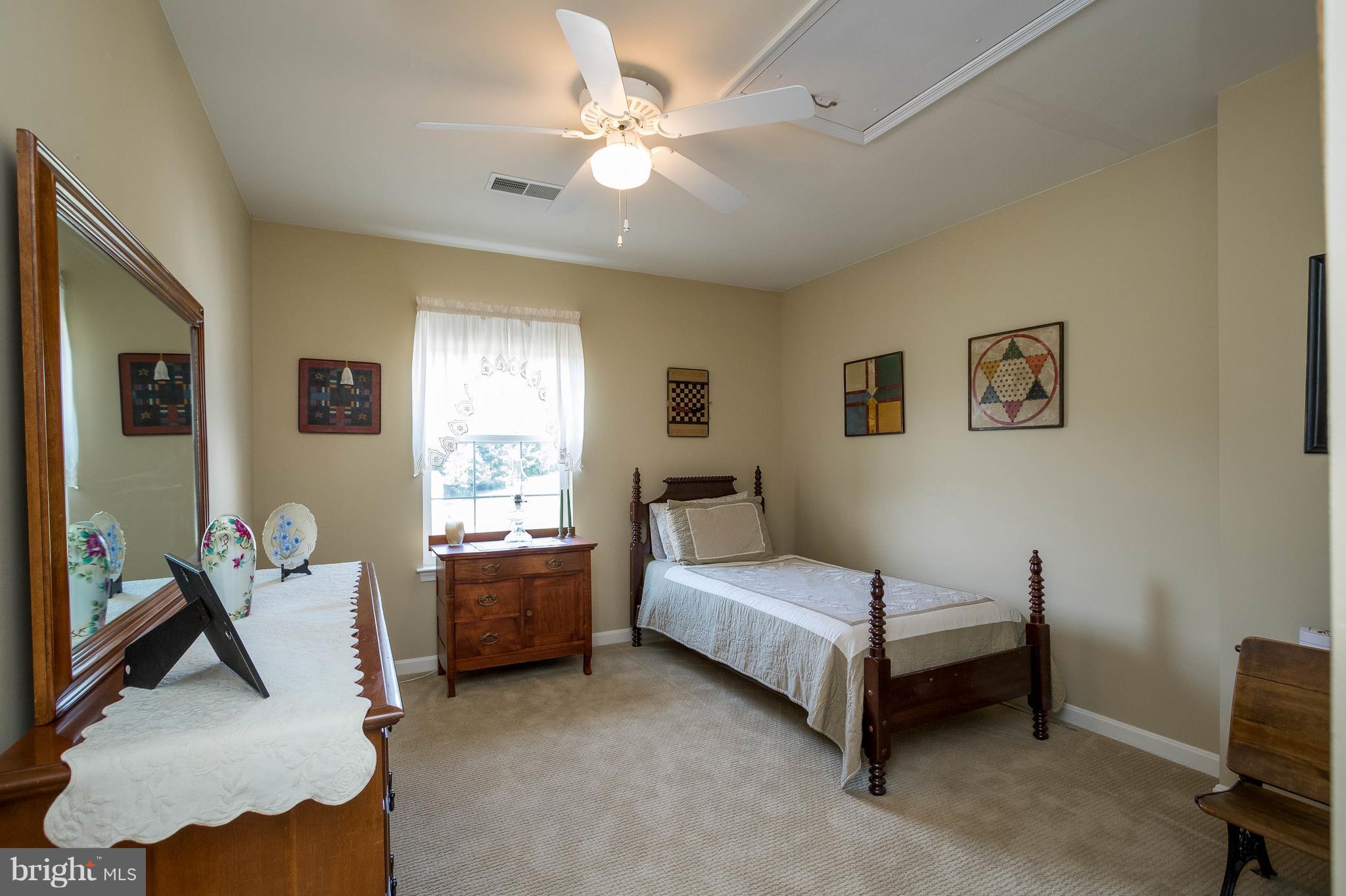 TELEGRAPH SPRING - Residential