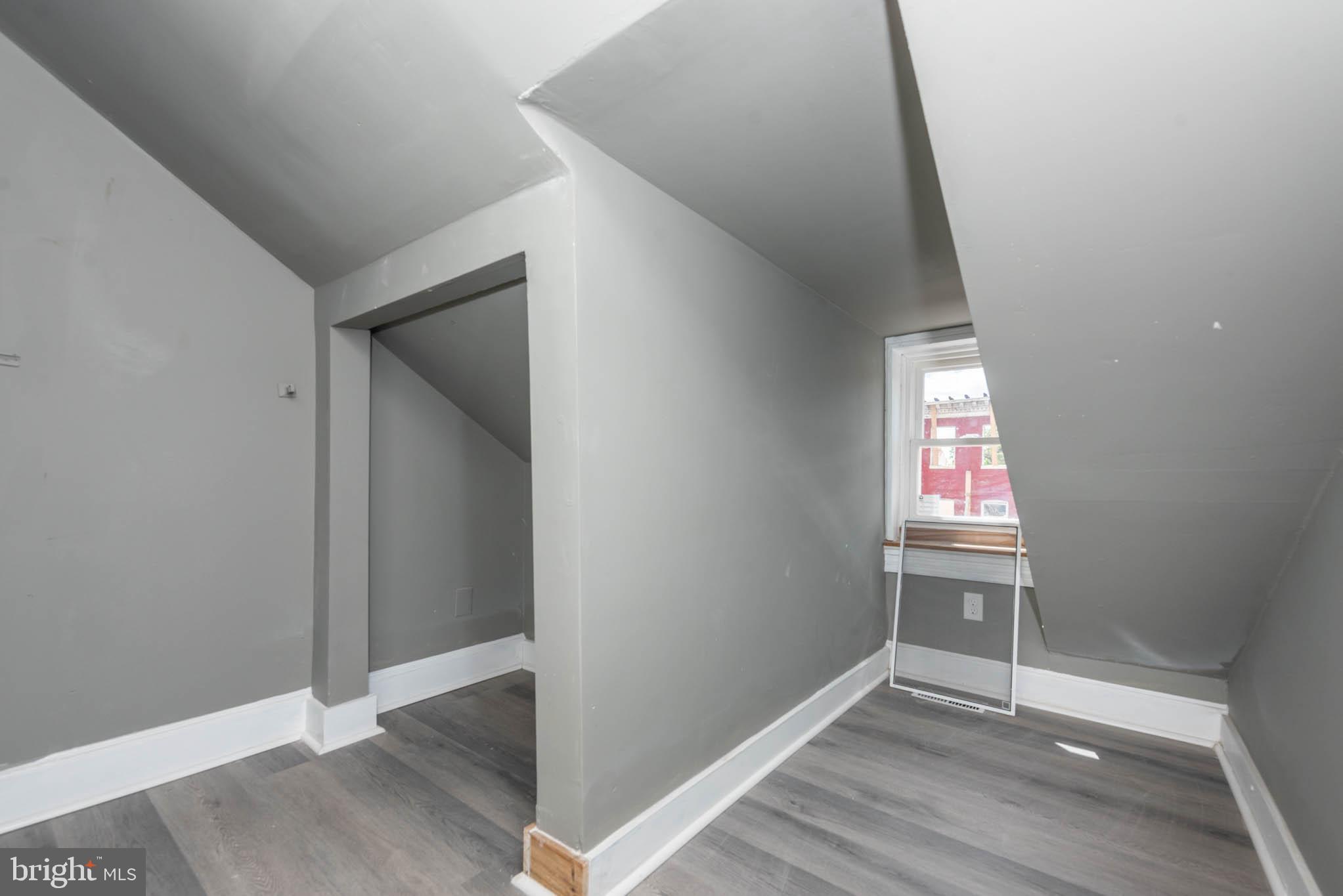 FRANKLIN SQUARE HISTORIC DISTRICT - Commercial Sale