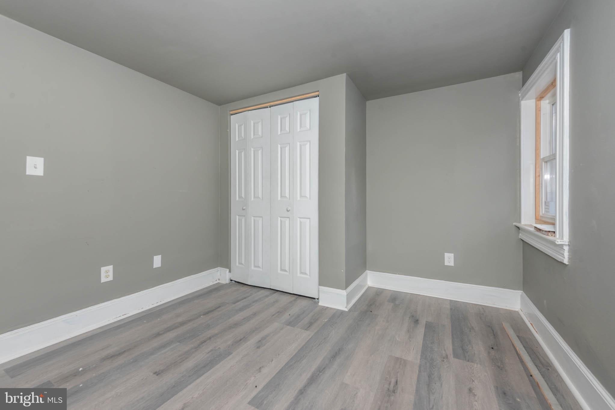 FRANKLIN SQUARE HISTORIC DISTRICT - Commercial Sale