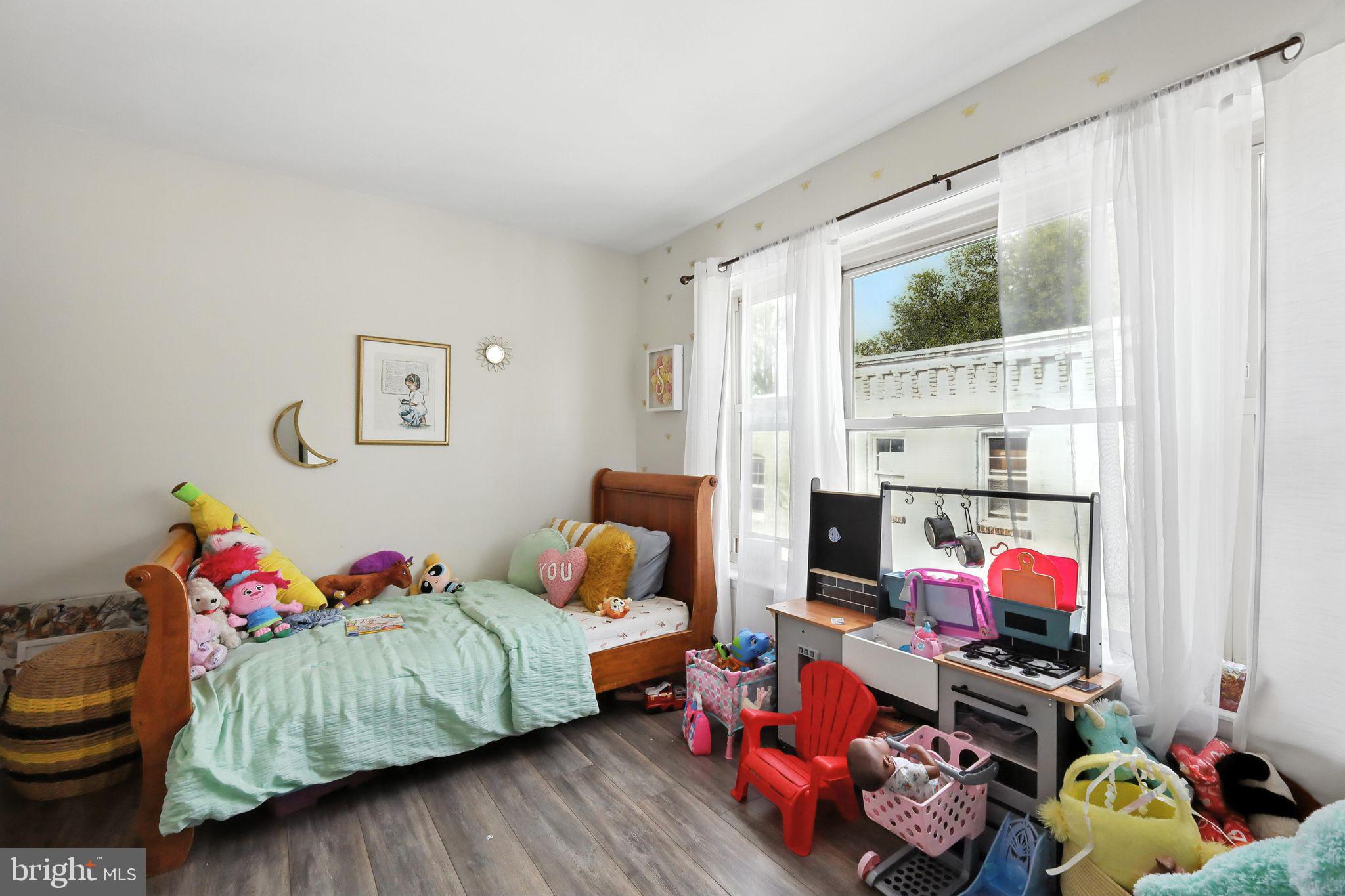 SETON HILL - Residential