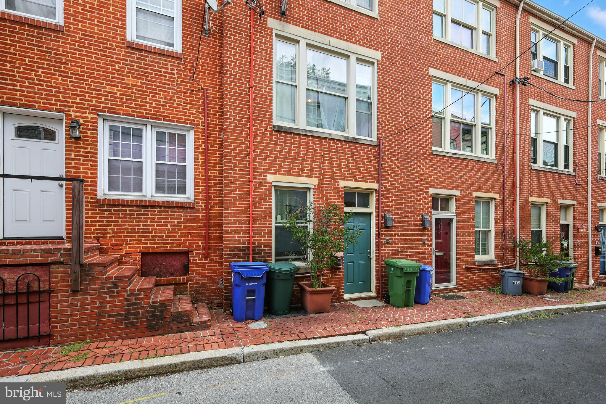 SETON HILL - Residential