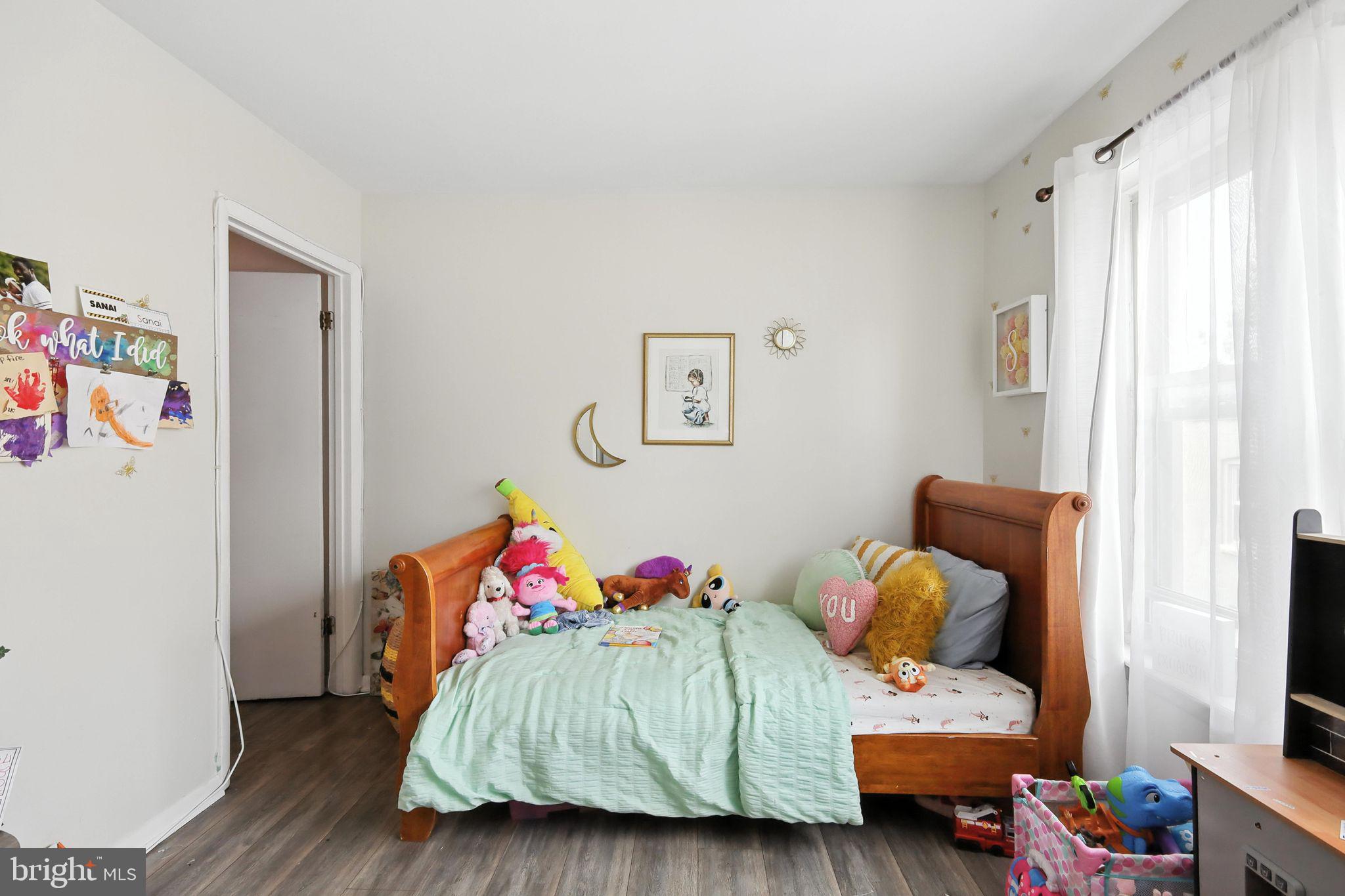 SETON HILL - Residential