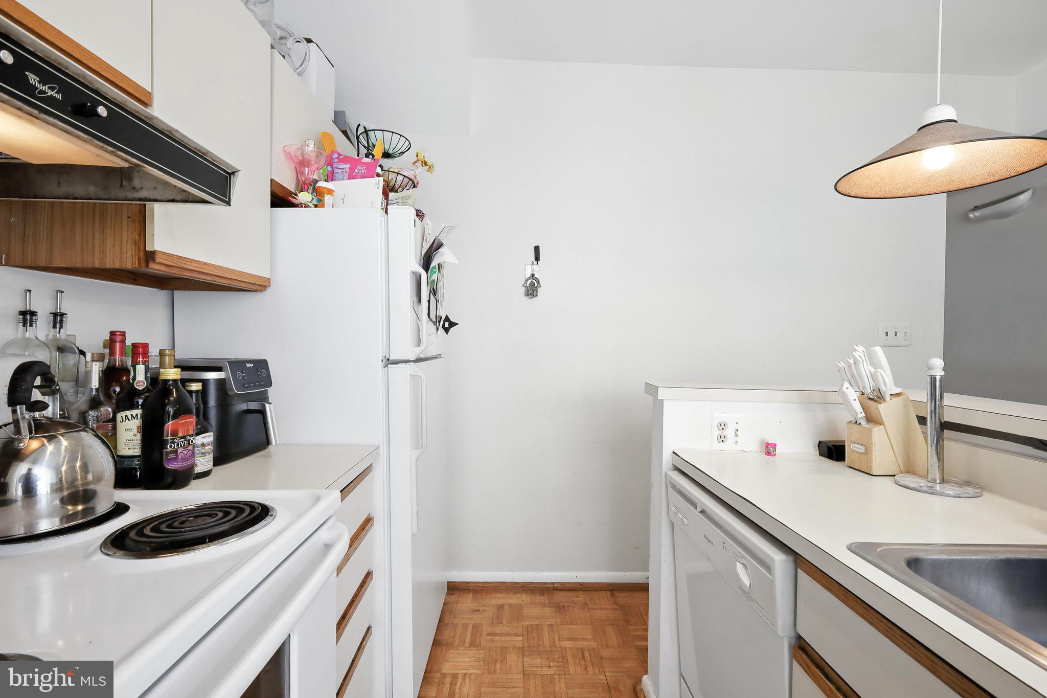 SETON HILL - Residential