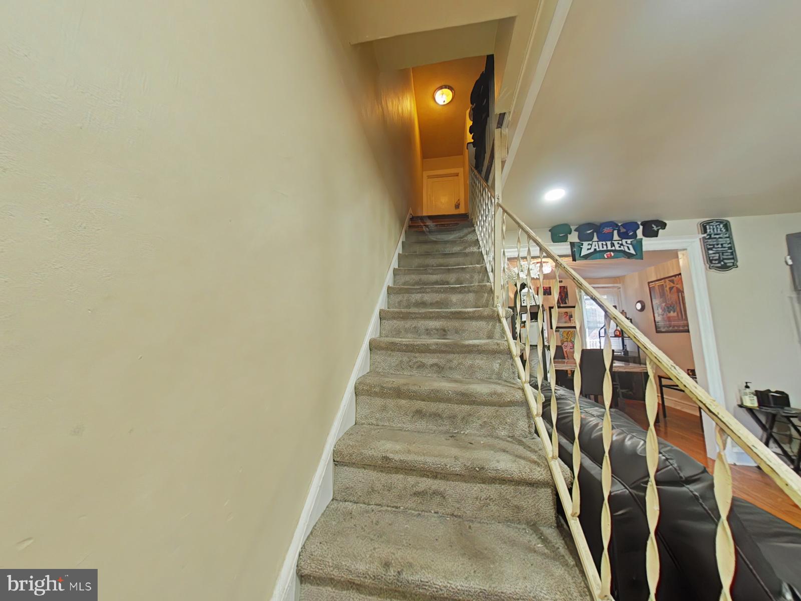 WEST OAK LANE - Residential