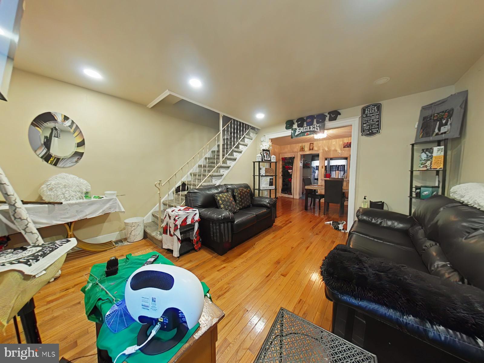 WEST OAK LANE - Residential