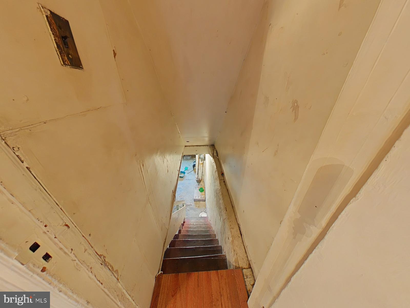 WEST OAK LANE - Residential