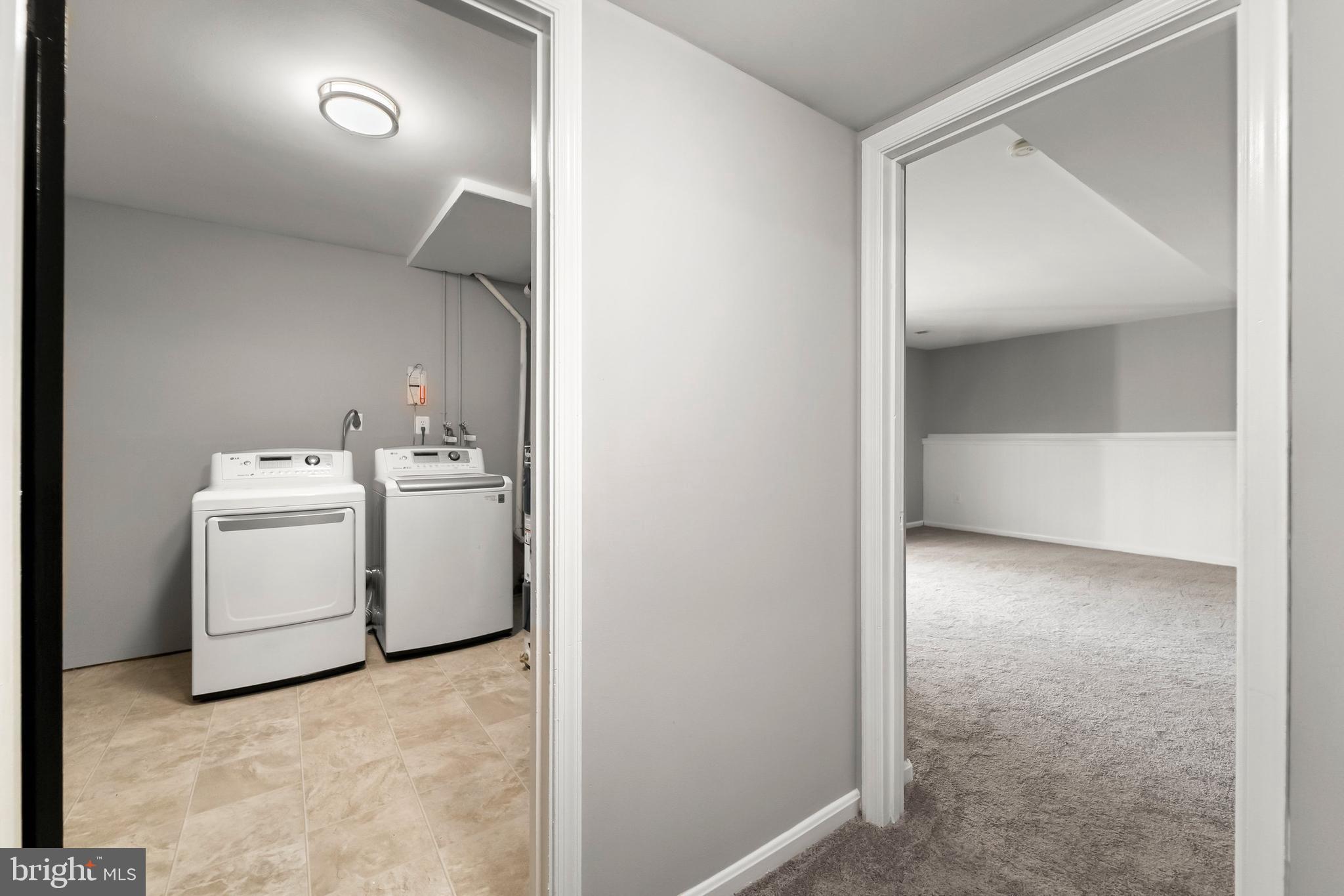 WILLOWCREST - Residential