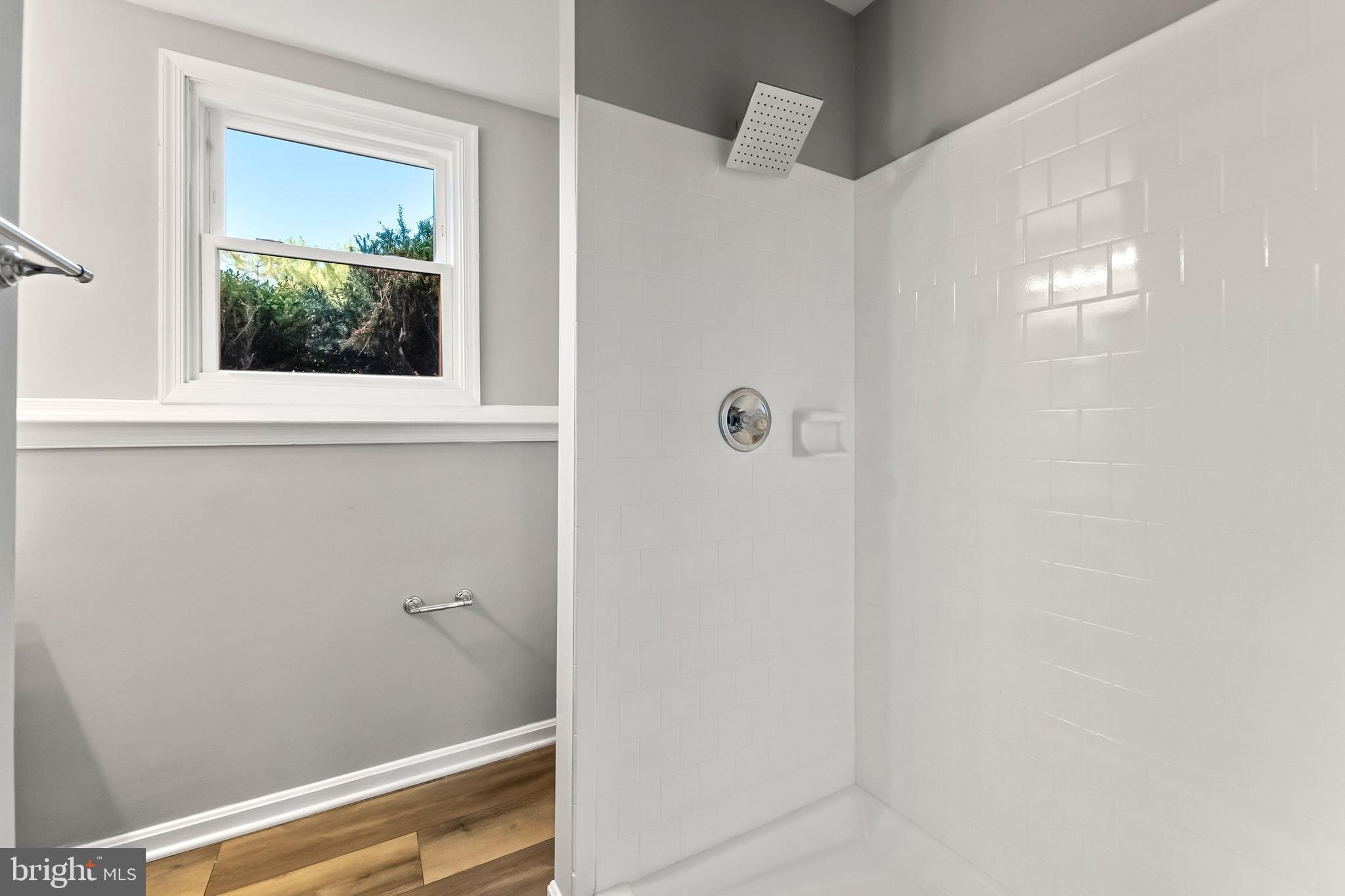 WILLOWCREST - Residential