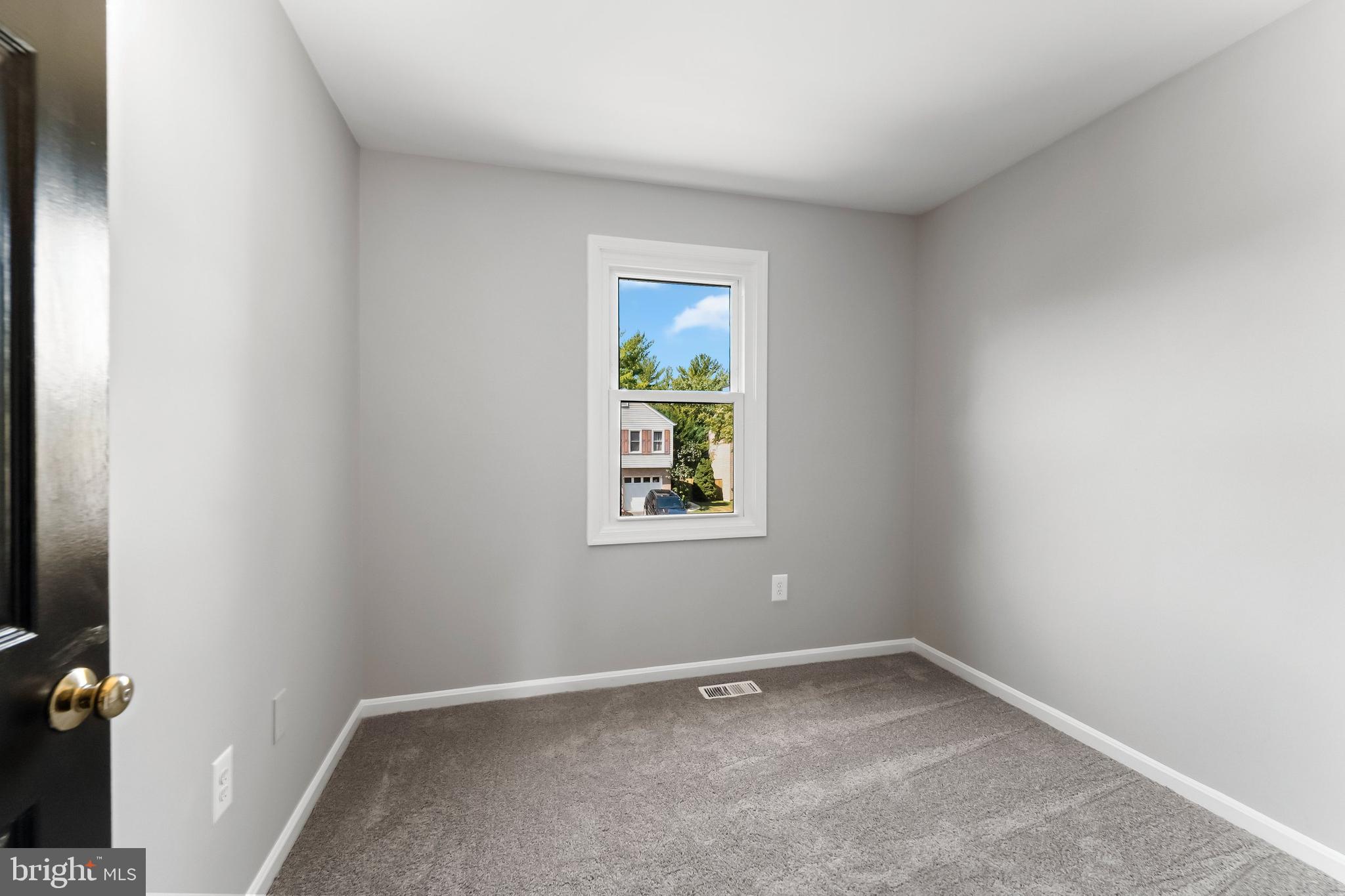 WILLOWCREST - Residential