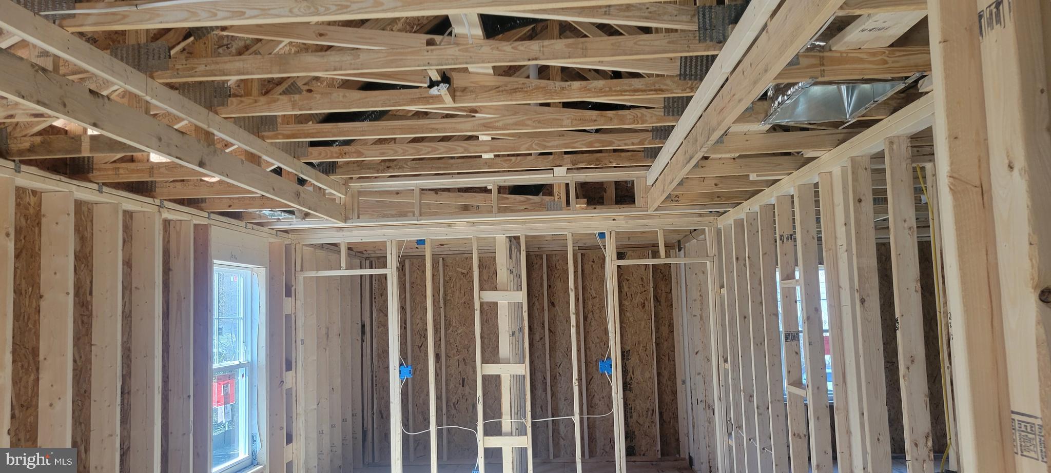 POWHATAN BEACH - Residential