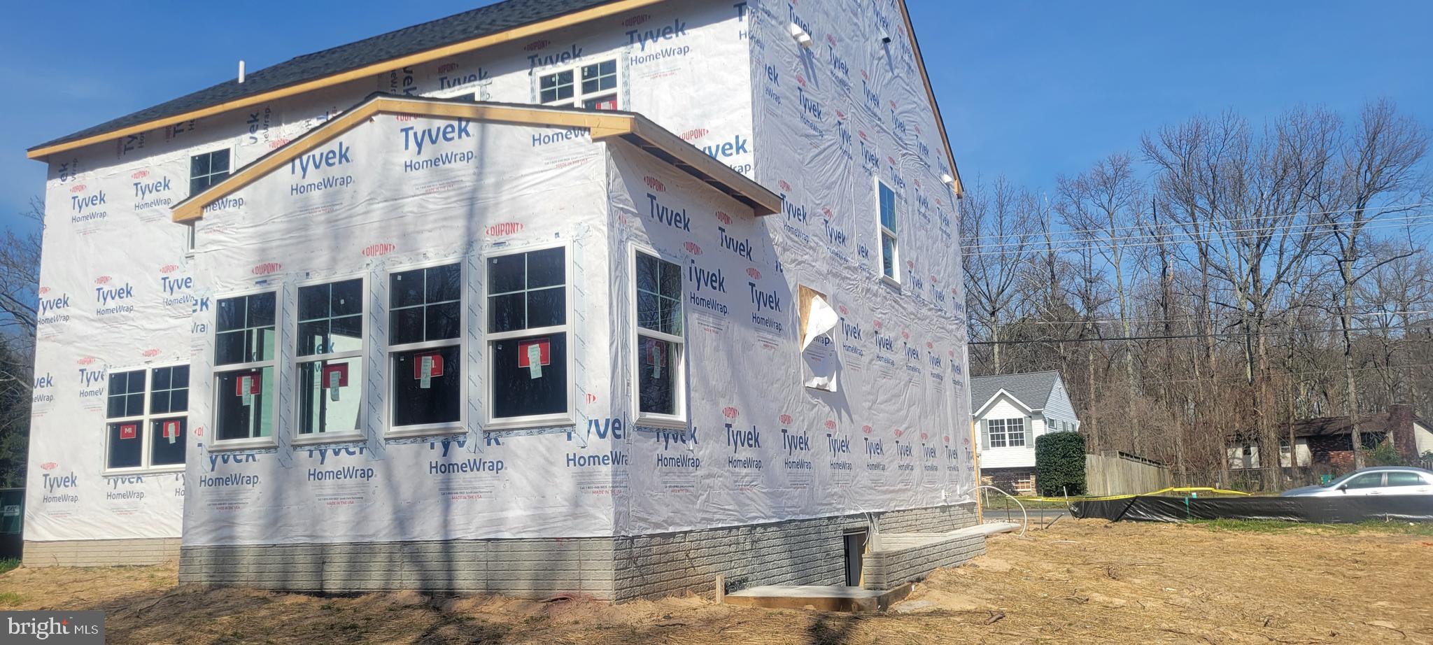 POWHATAN BEACH - Residential