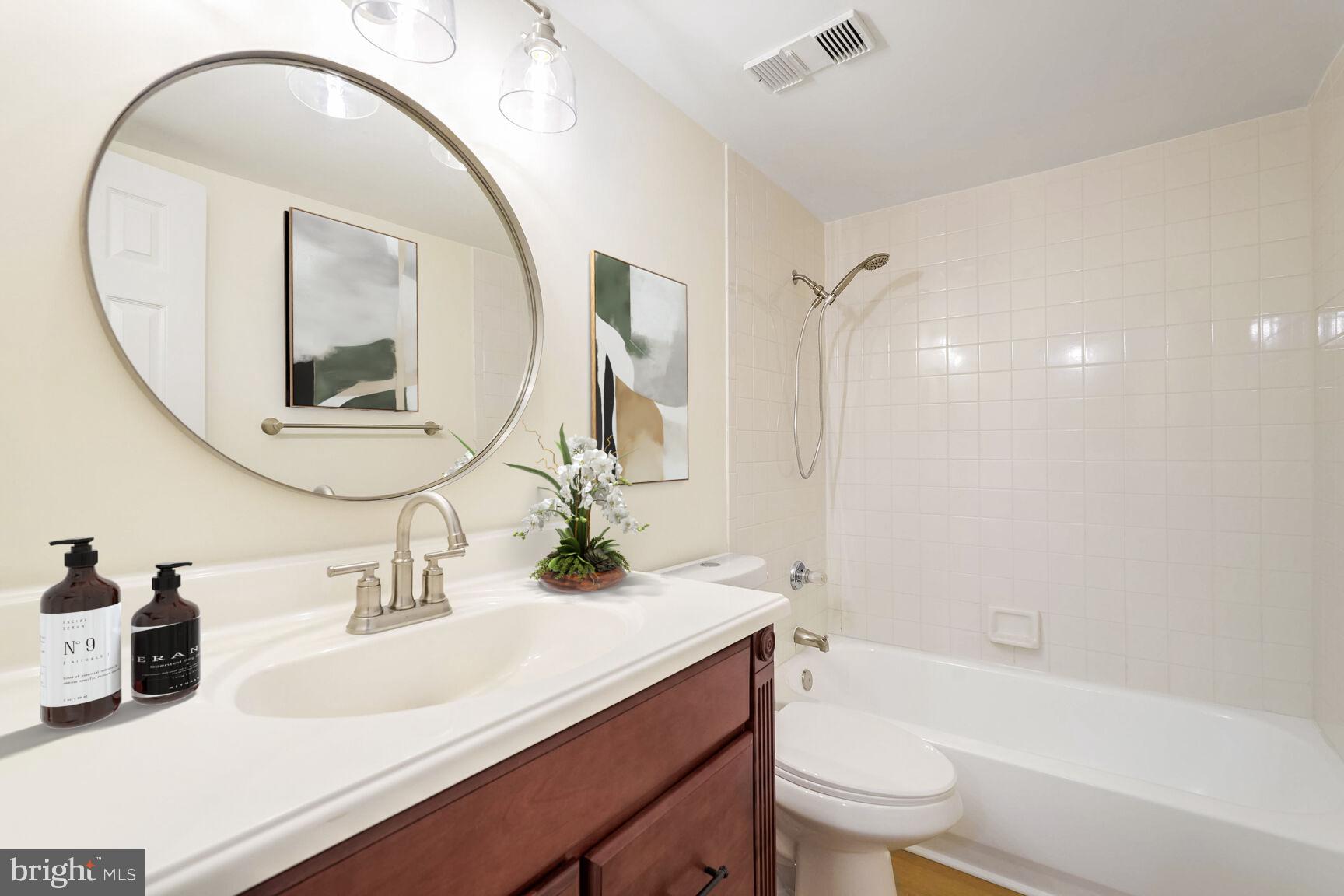 HIGHPOINTE - Residential