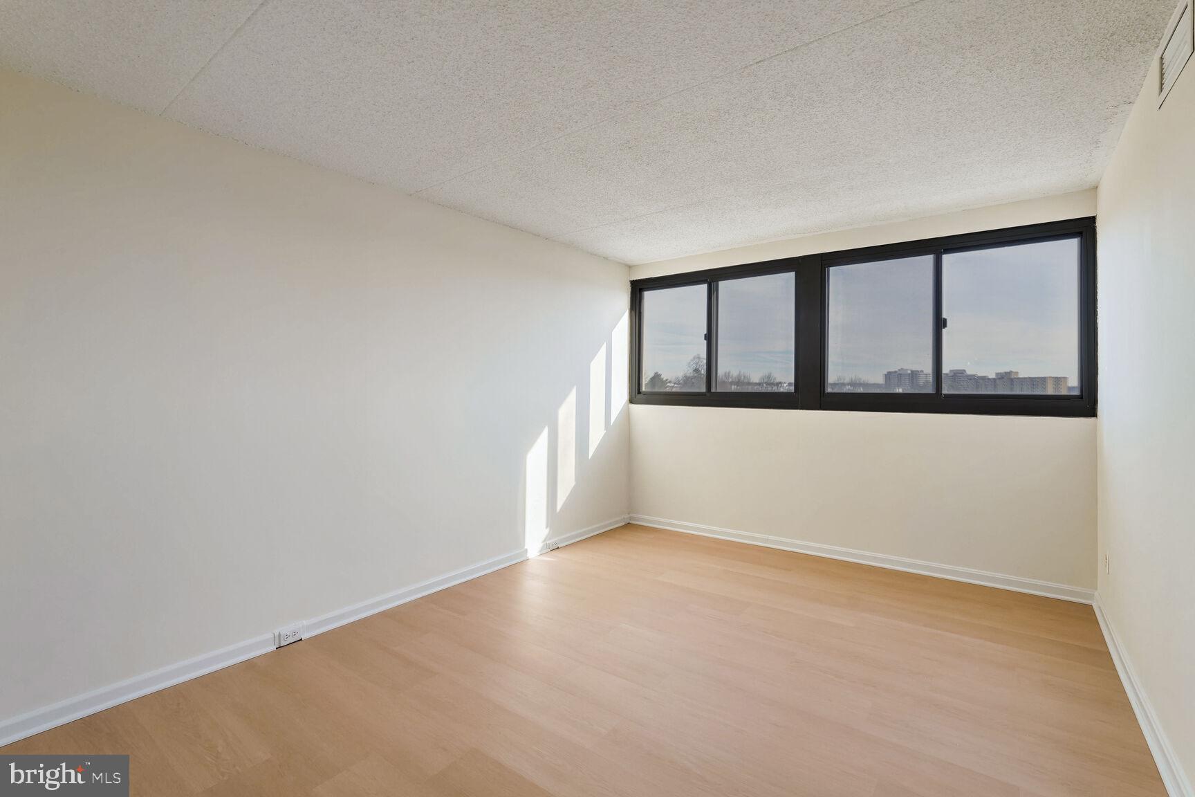 HIGHPOINTE - Residential