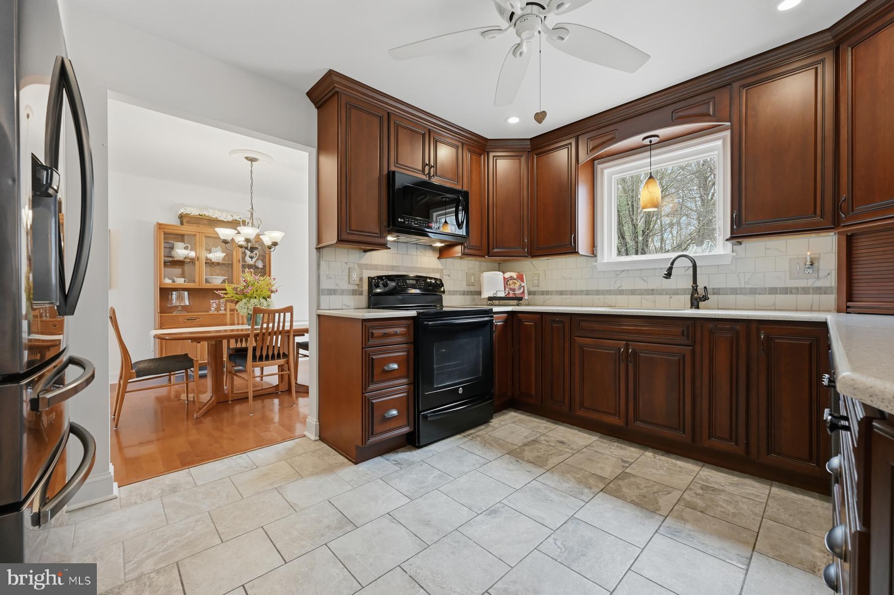 CEDARWOOD COVE - Residential