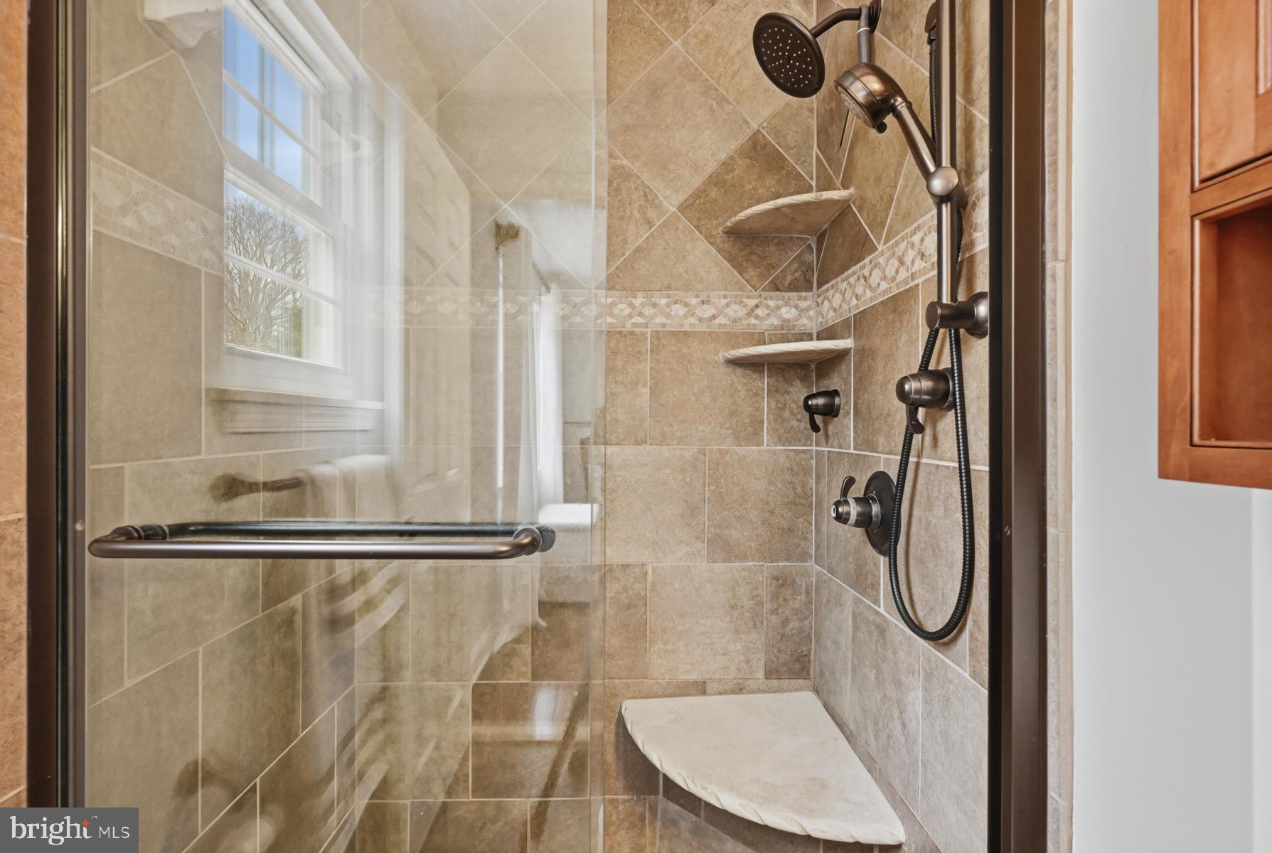 CEDARWOOD COVE - Residential