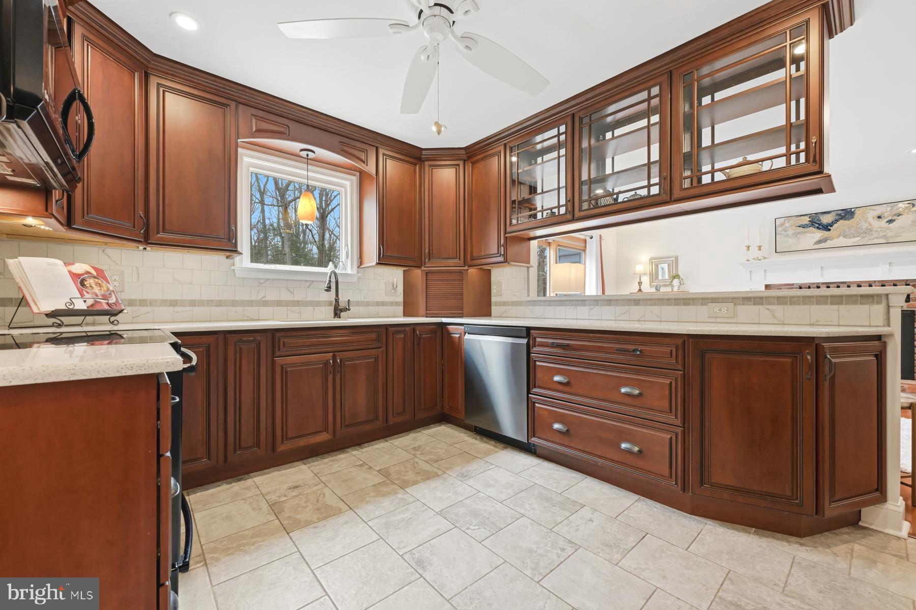 CEDARWOOD COVE - Residential