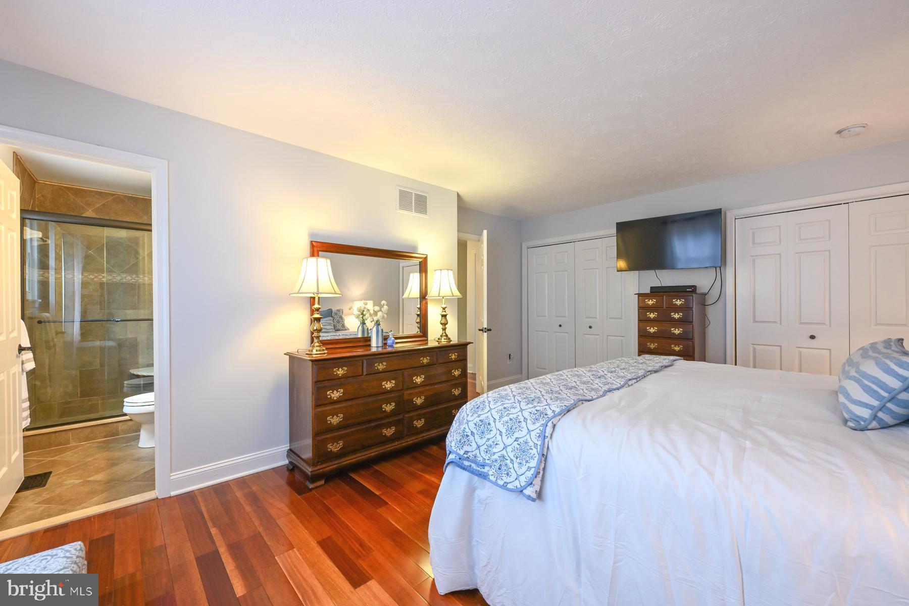 CEDARWOOD COVE - Residential