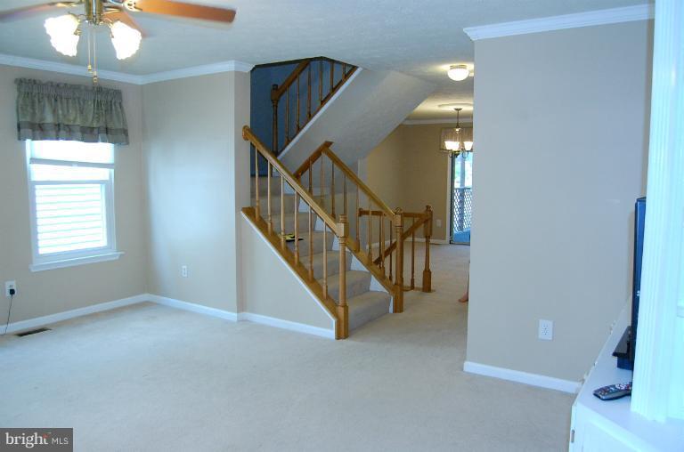 DEERFIELD - Residential Lease