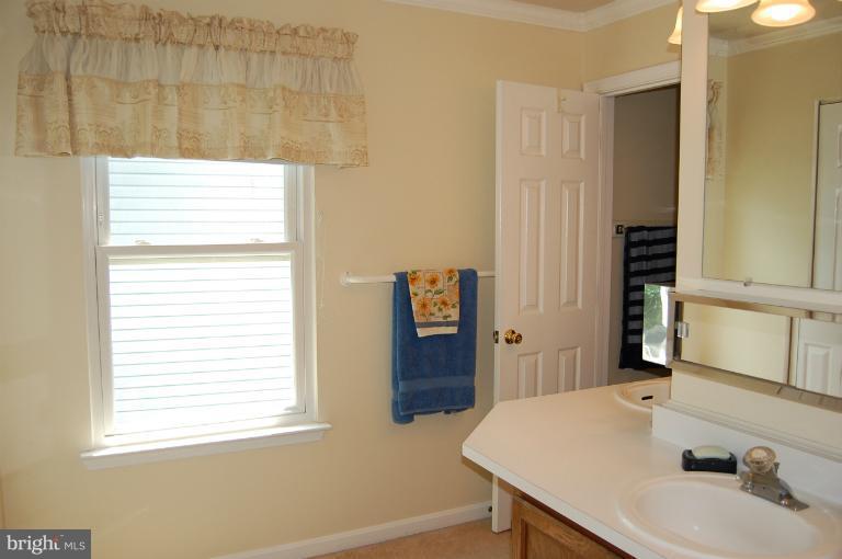 DEERFIELD - Residential Lease