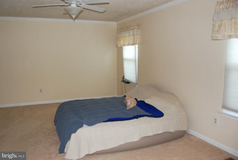 DEERFIELD - Residential Lease