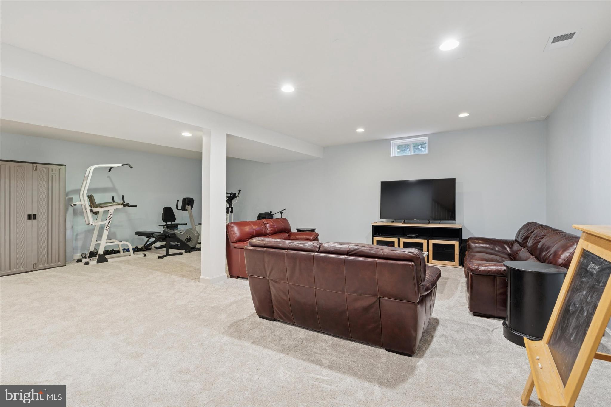 SPRINGDALE FARM - Residential