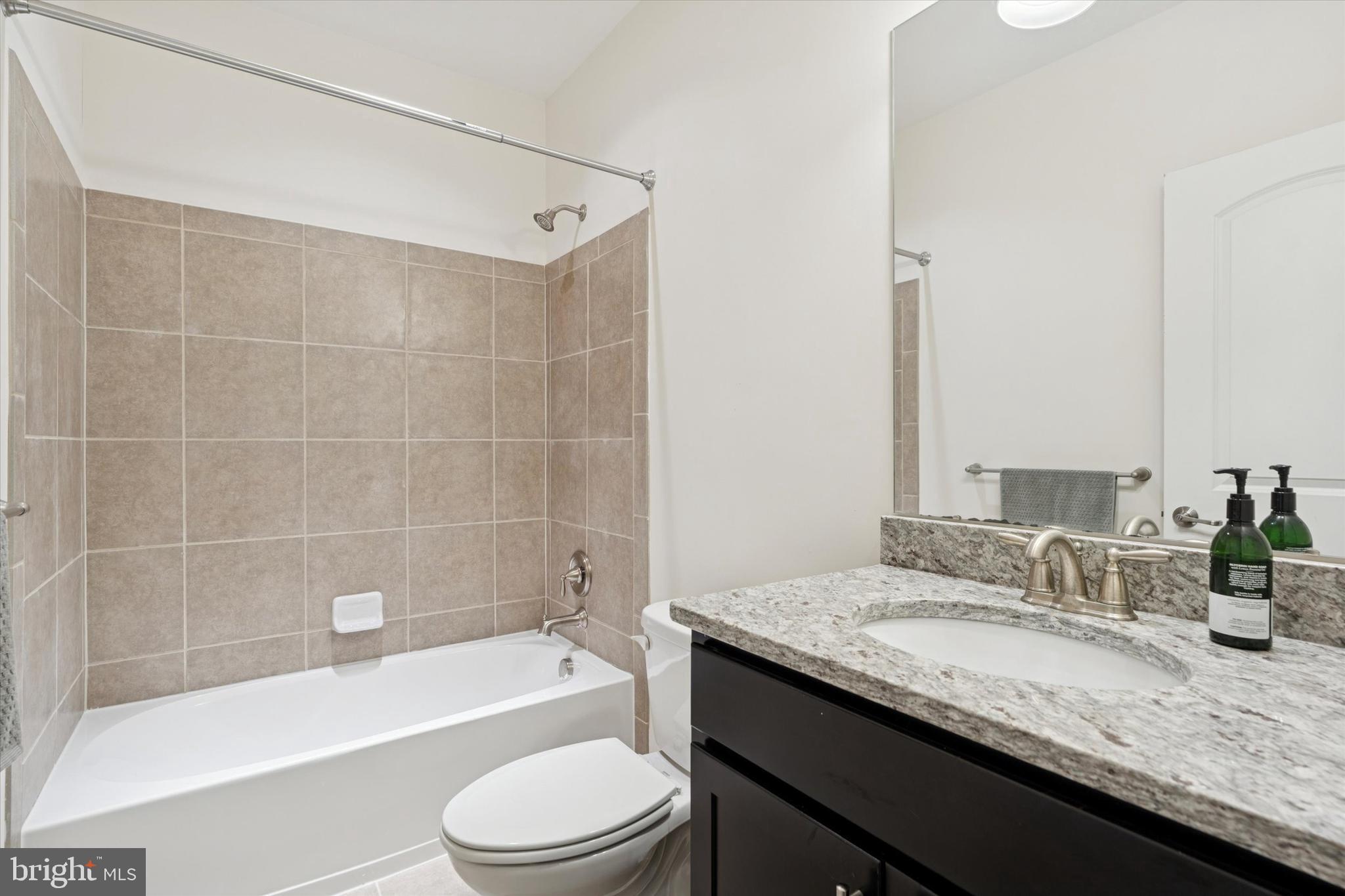 SPRINGDALE FARM - Residential