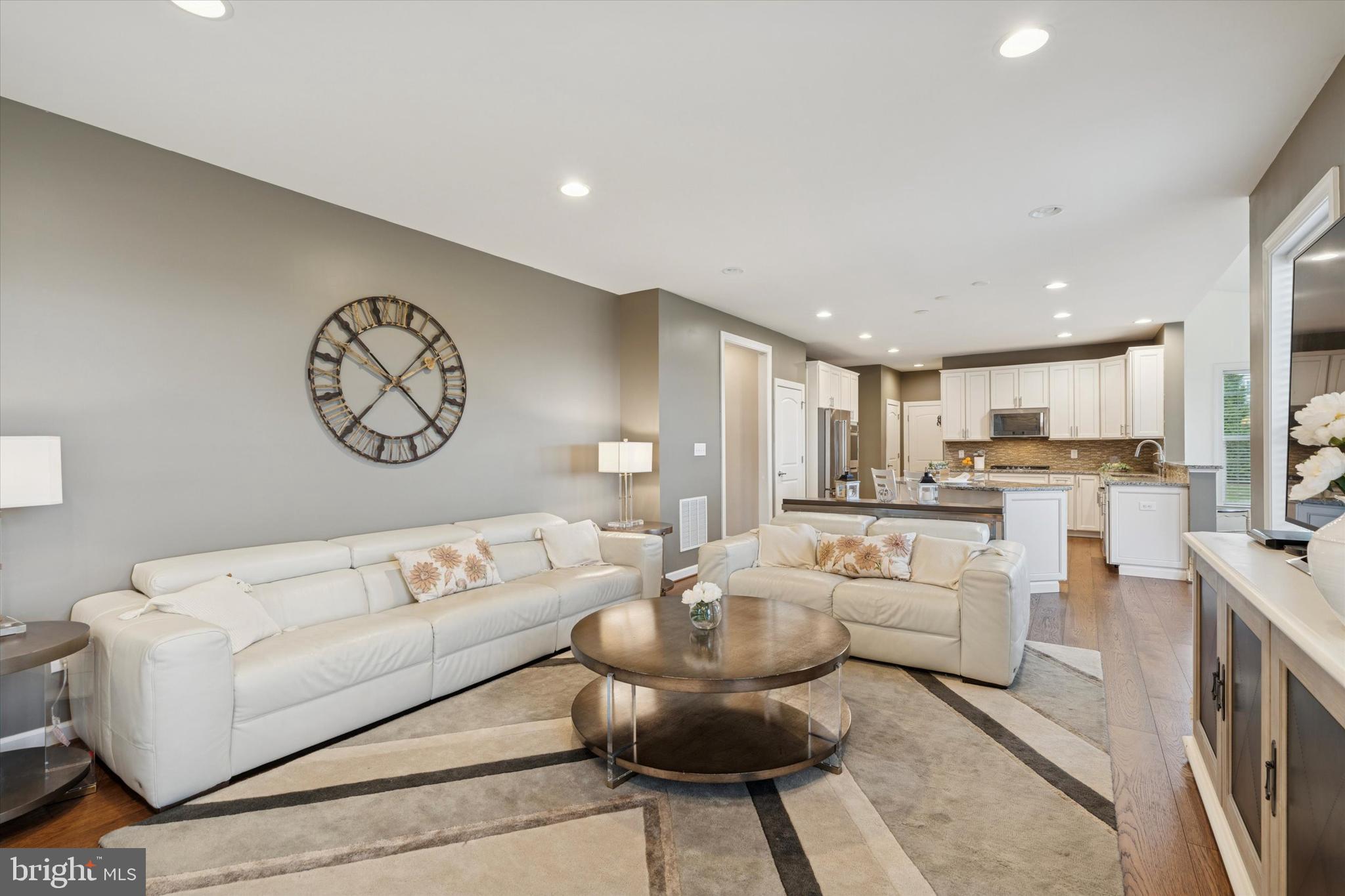 SPRINGDALE FARM - Residential