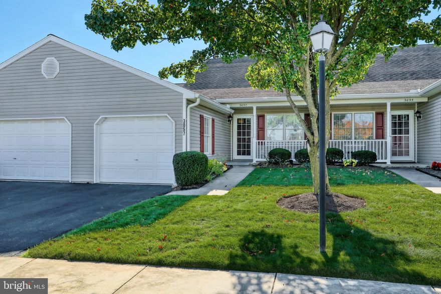 There are not many homes that come for sale in Longstown Village. Do not miss out on a great one-story home in a wonderful location. Minutes to shopping plazas, the grocery store and your major roadways. This 2 bed 1 bath home is in move in condition. All new paint throughout the inside of the home.  All appliances convey!