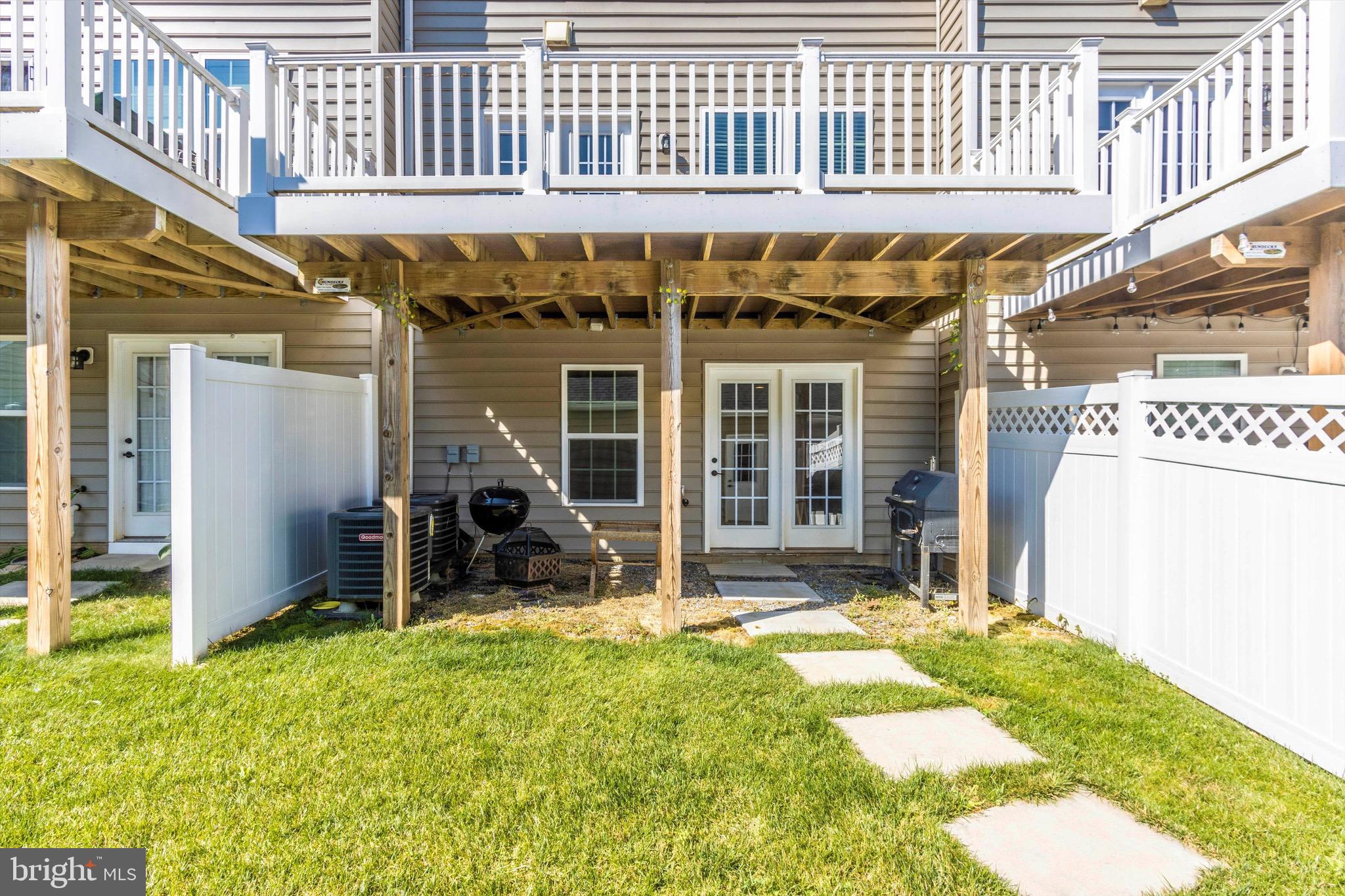 LINTON AT BALLENGER - Residential