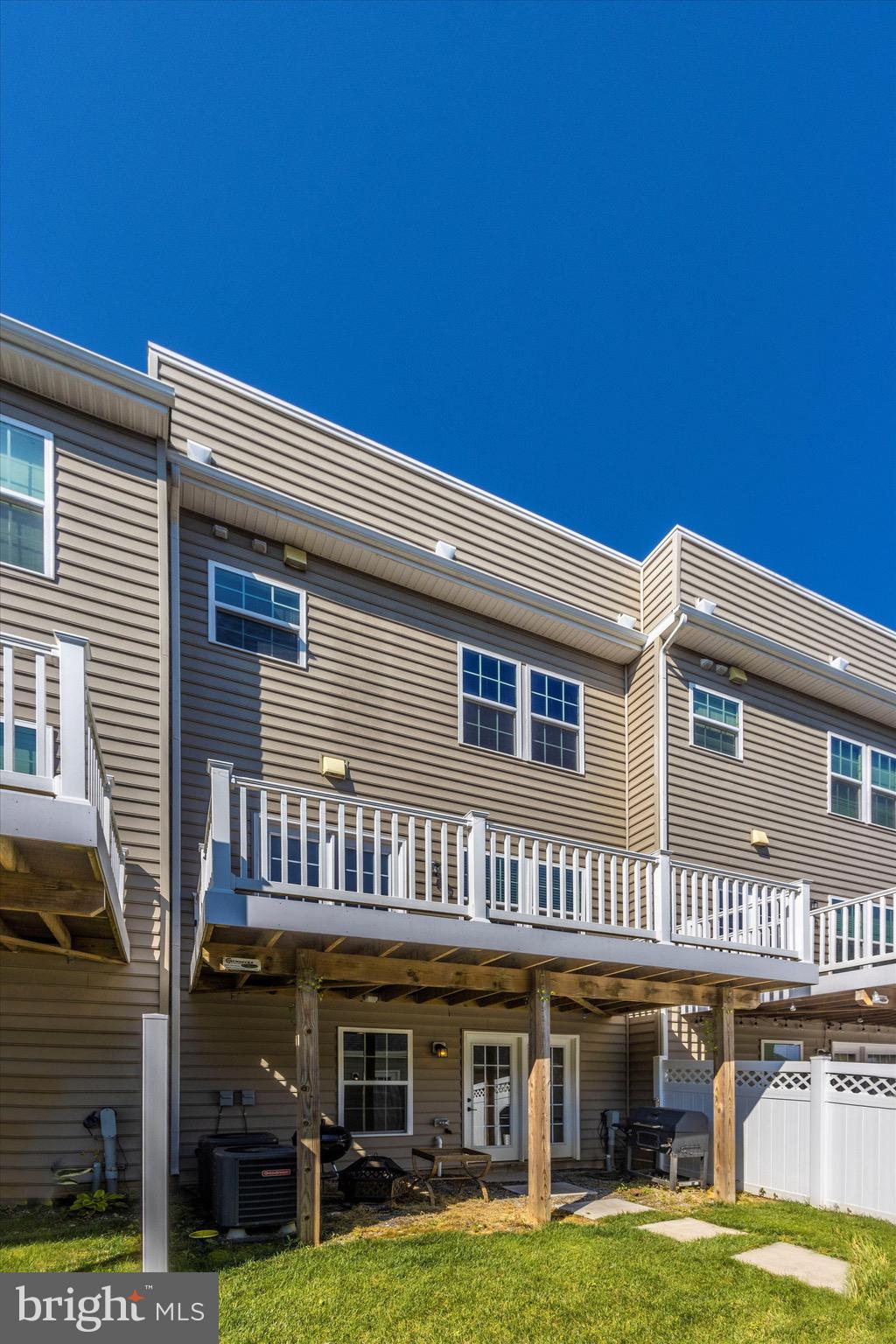 LINTON AT BALLENGER - Residential