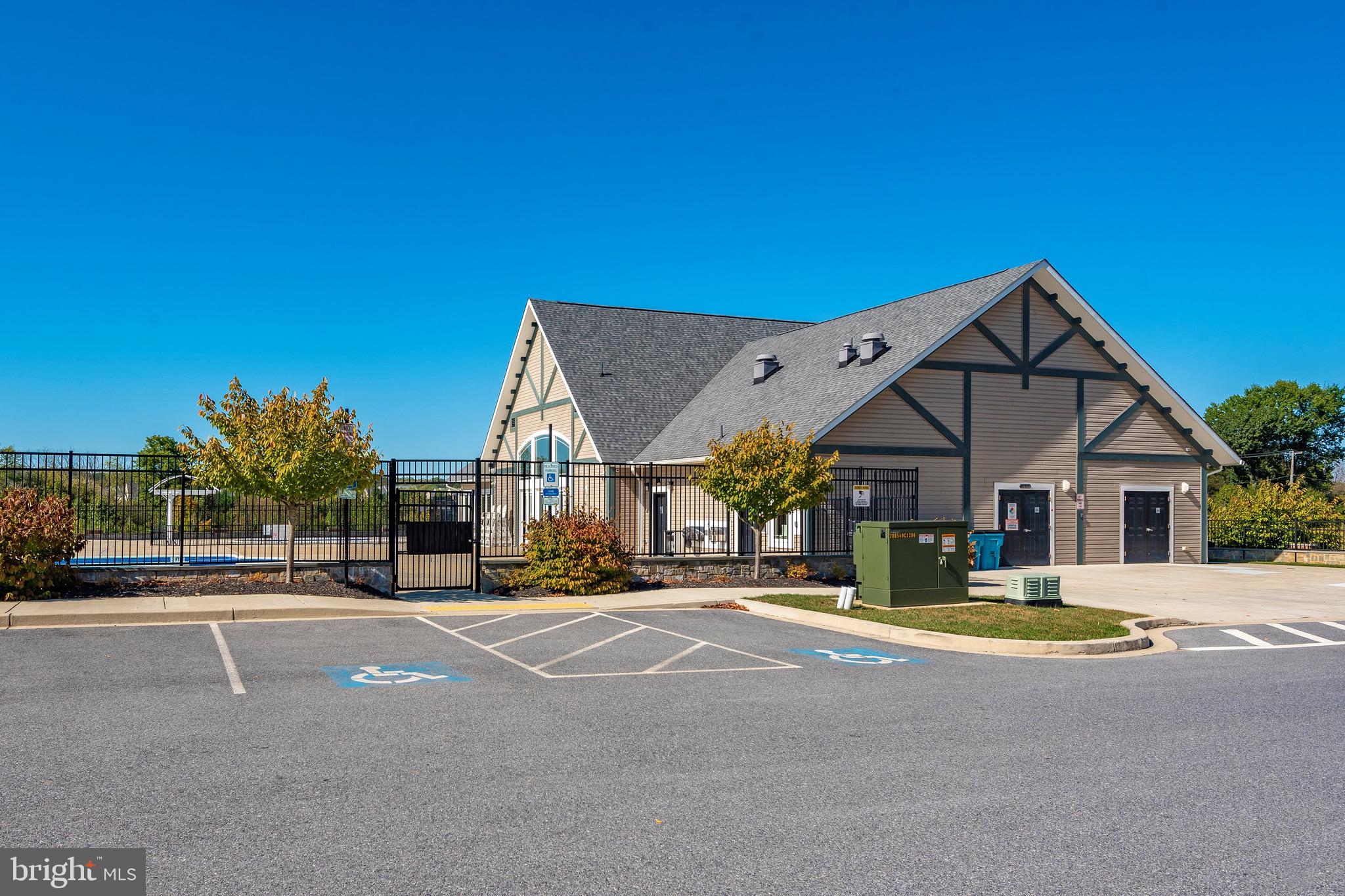 LINTON AT BALLENGER - Residential