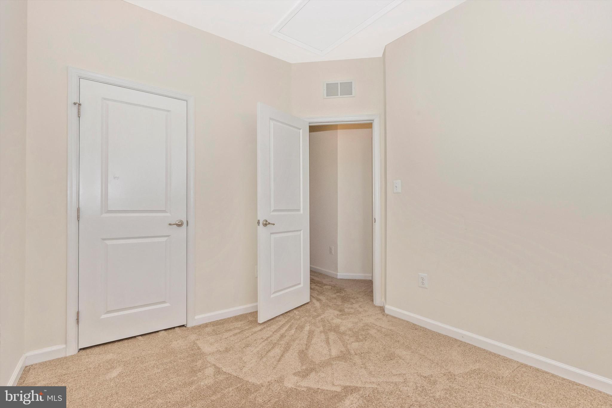 LINTON AT BALLENGER - Residential