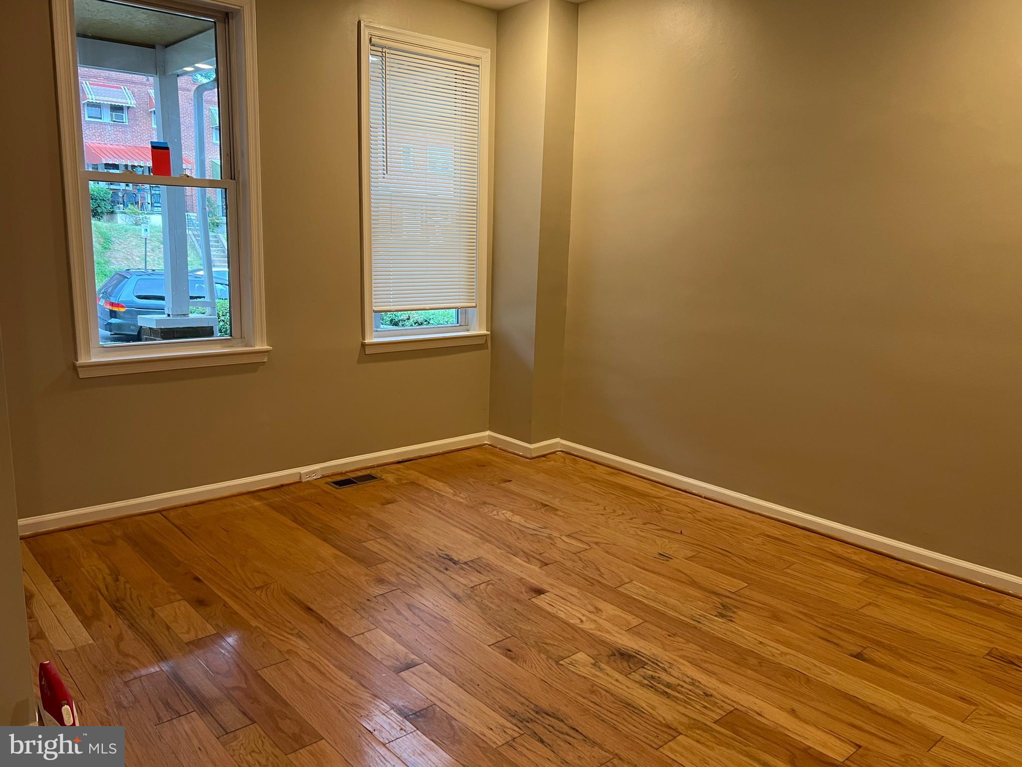 GREENSPRING - Residential