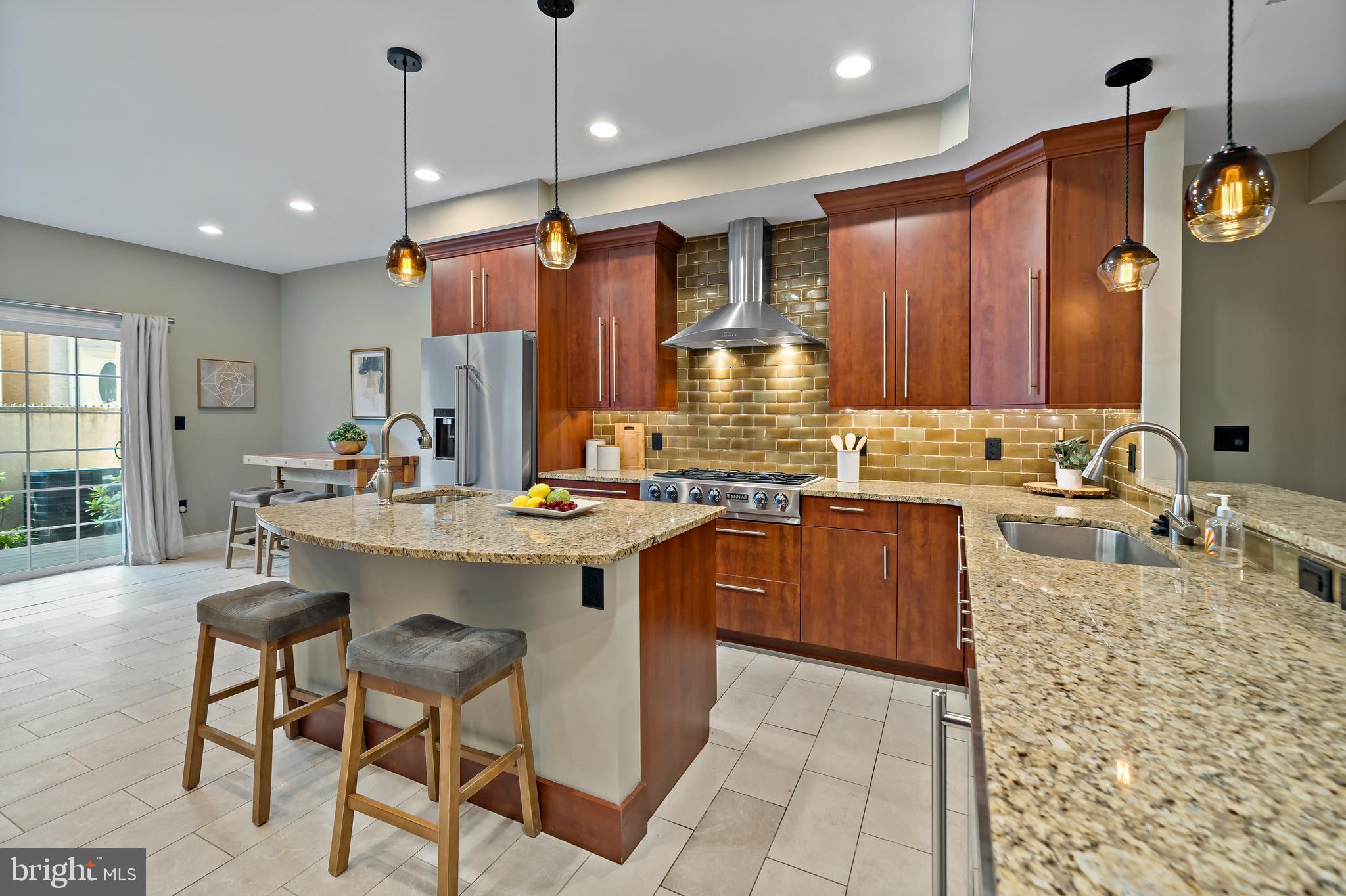 GRADUATE HOSPITAL - Residential