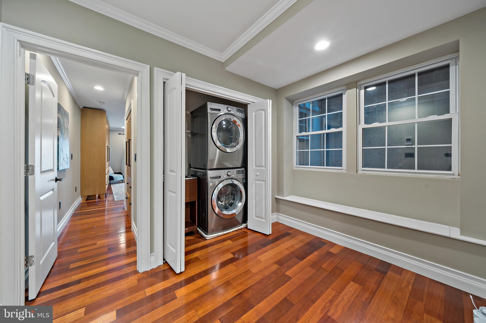 GRADUATE HOSPITAL - Residential