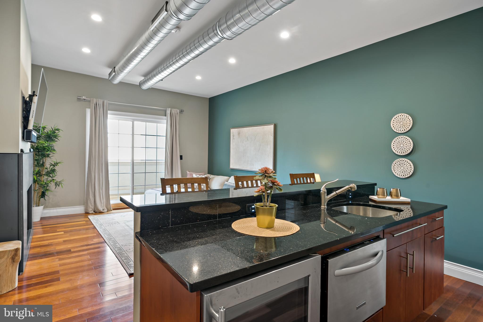 GRADUATE HOSPITAL - Residential